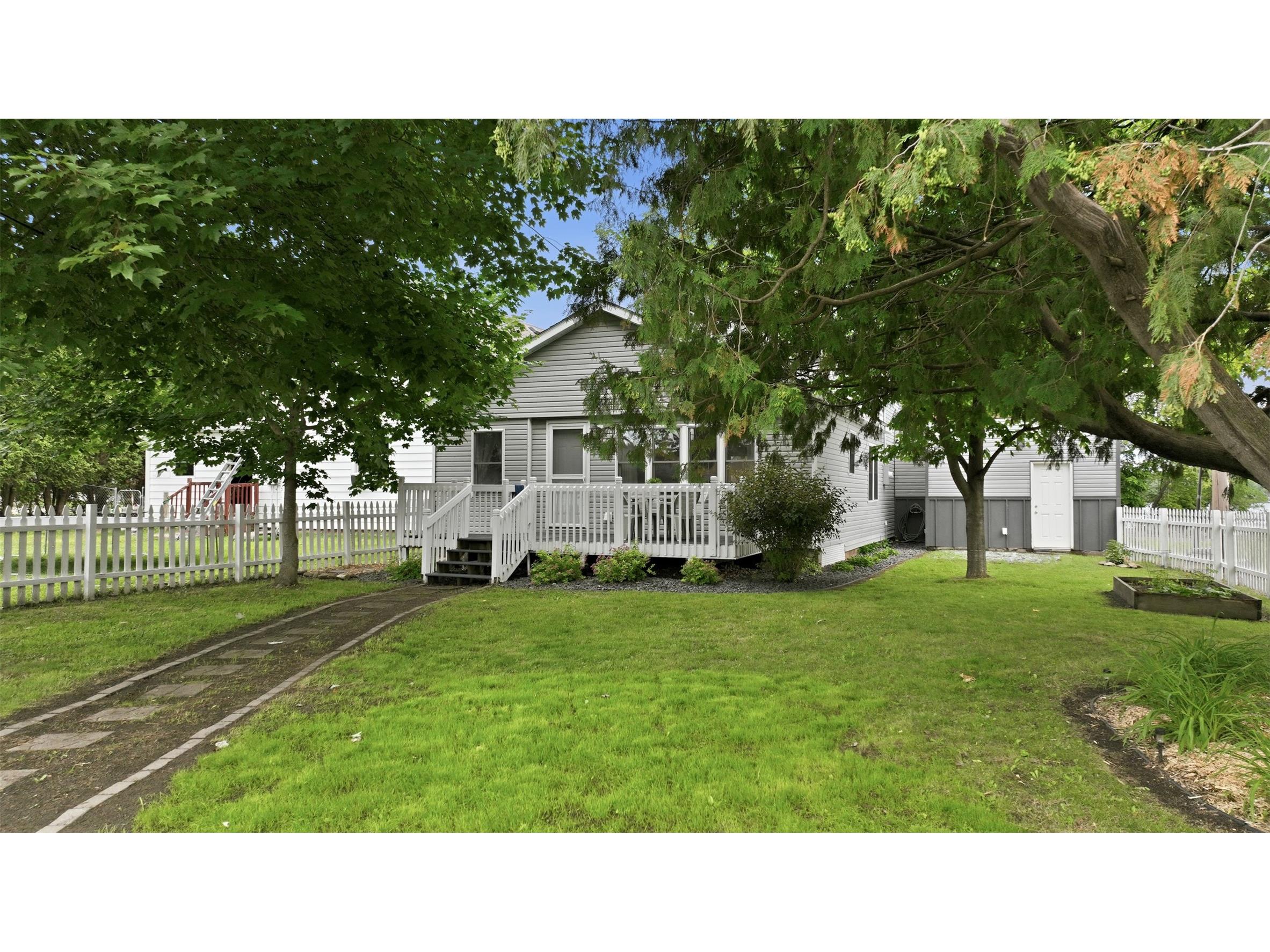 324 Harriman Avenue N Amery WI 54001 - North Twin Lake 1602924 image29