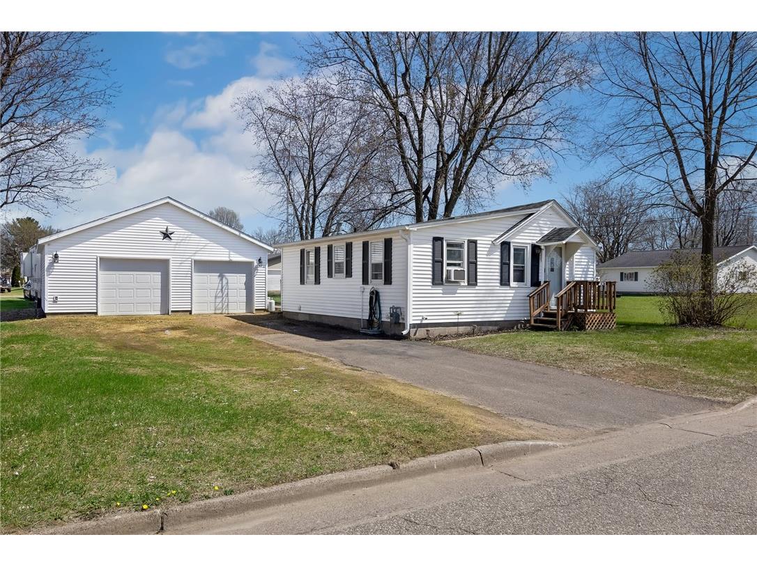 324 Lincoln Street Mondovi WI 54755 1591048 image1