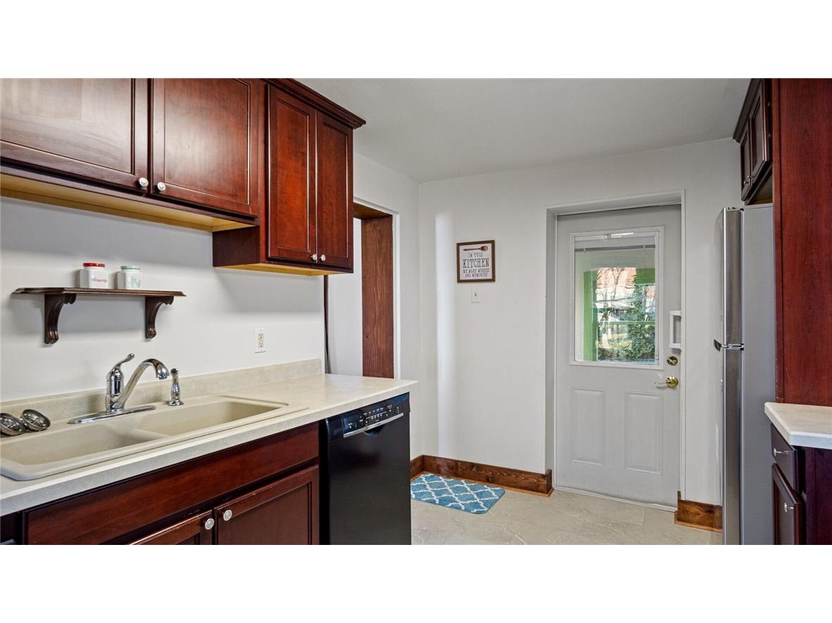 324 Mead Street Eau Claire WI 54703 1596841 image12