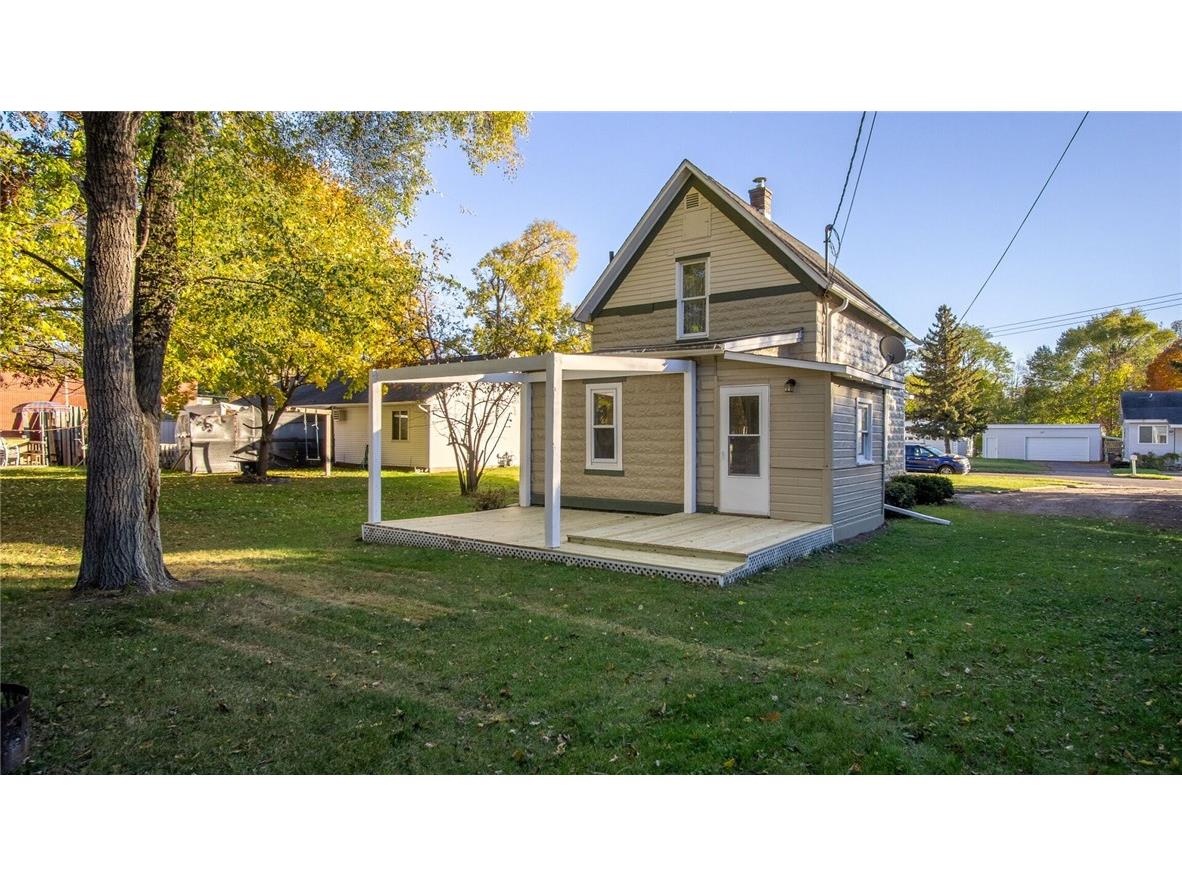 324 Mead Street Eau Claire WI 54703 1596841 image6