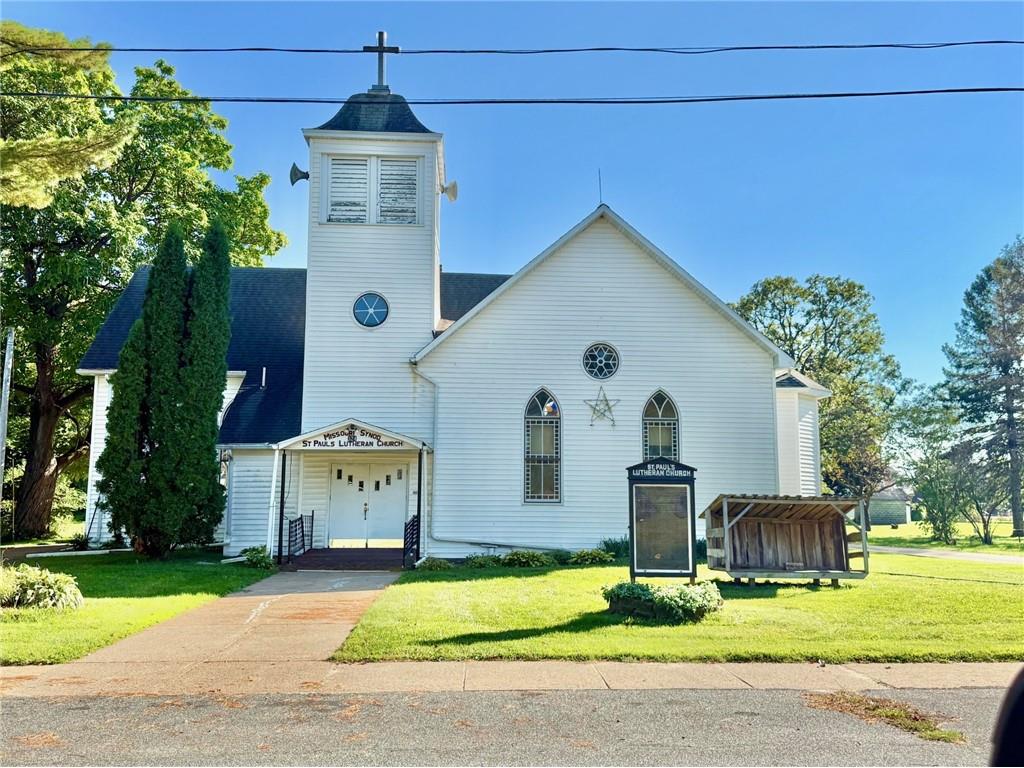324 Oak Street Fairchild WI 54741 1596290 image1