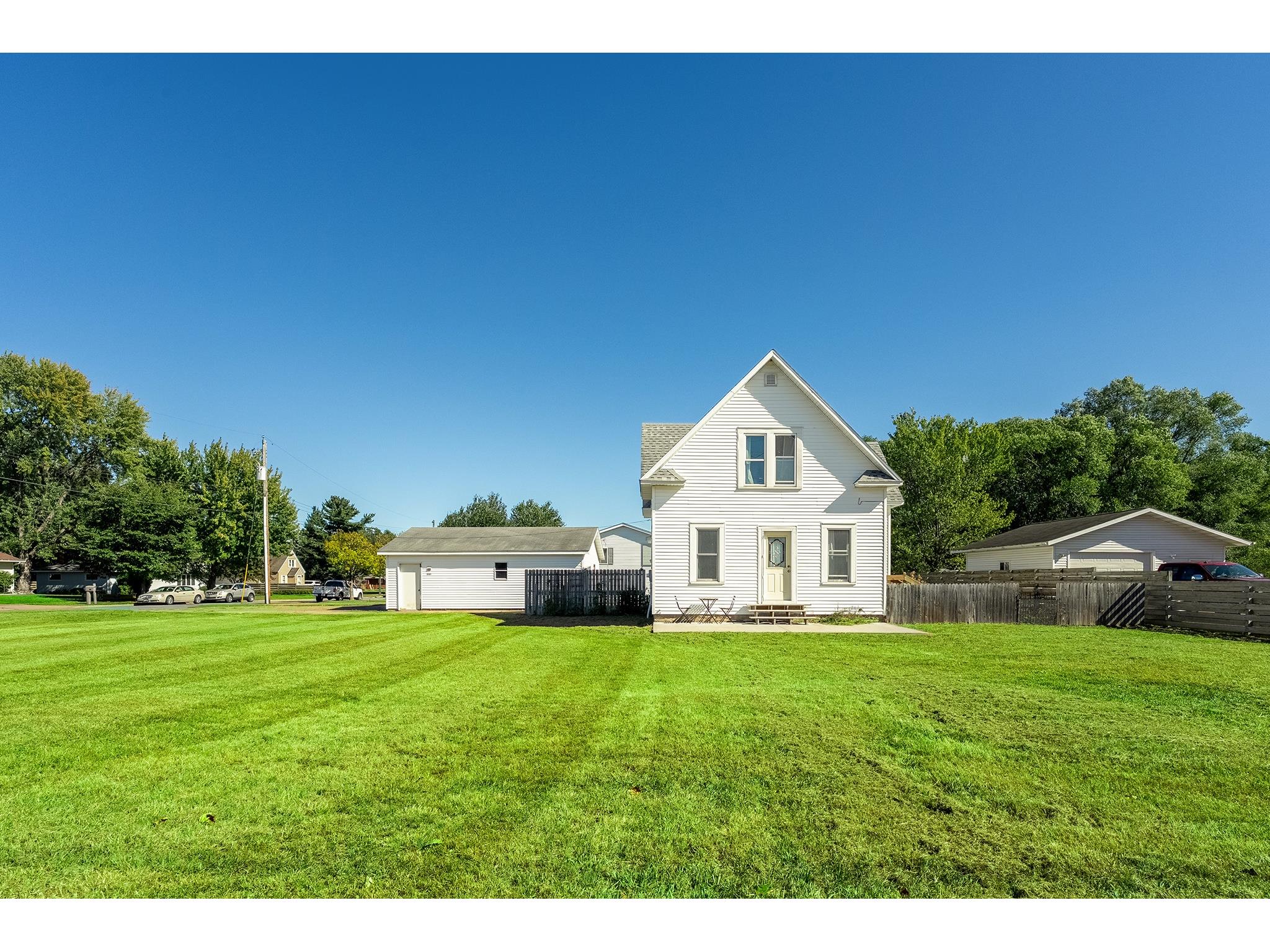 3241 Starr Avenue Eau Claire WI 54703 1599576 image1