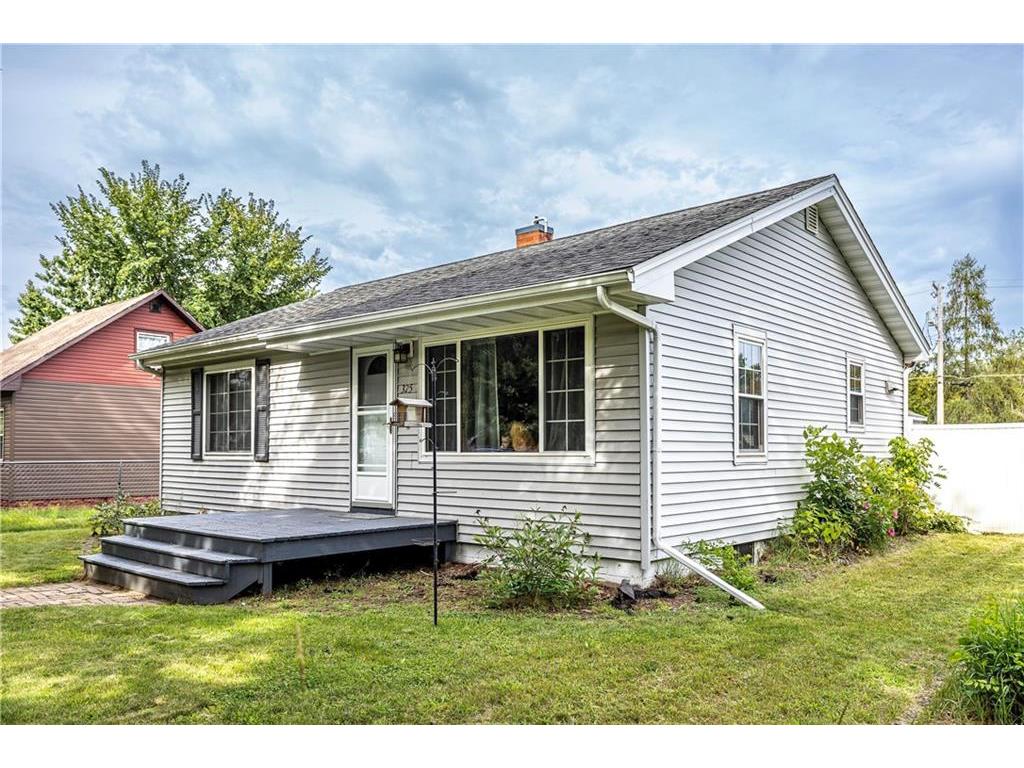 325 Alder Street Black River Falls WI 54615 1585188 image1