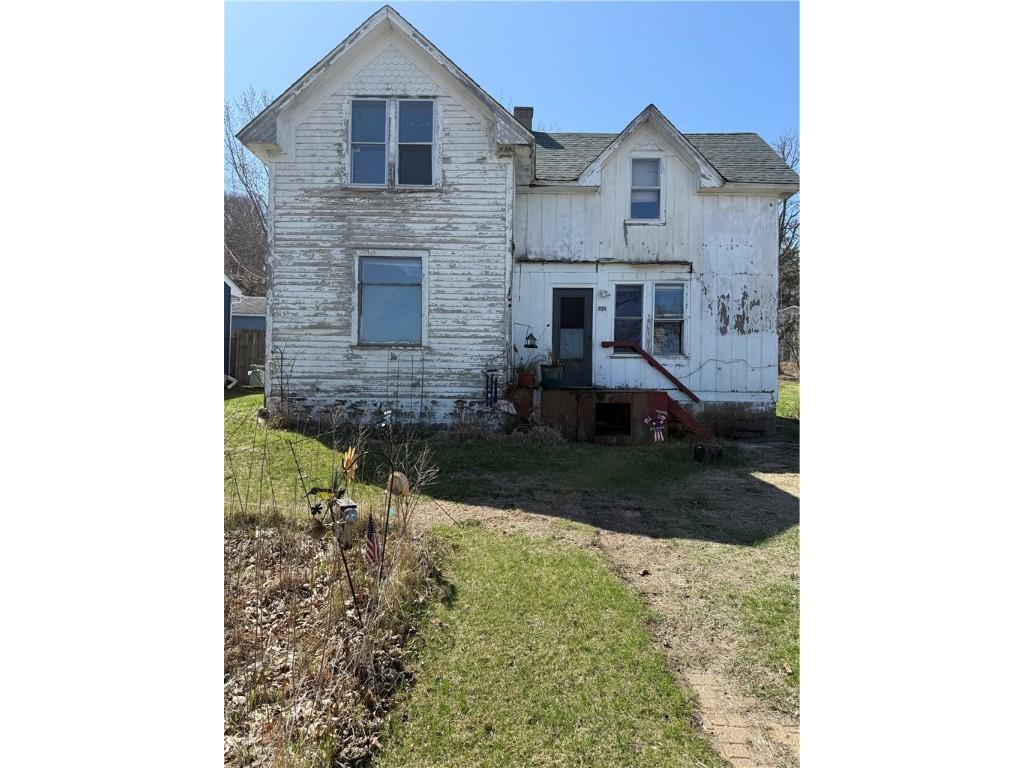 325 E Race Street Elmwood WI 54740 1591094 image1