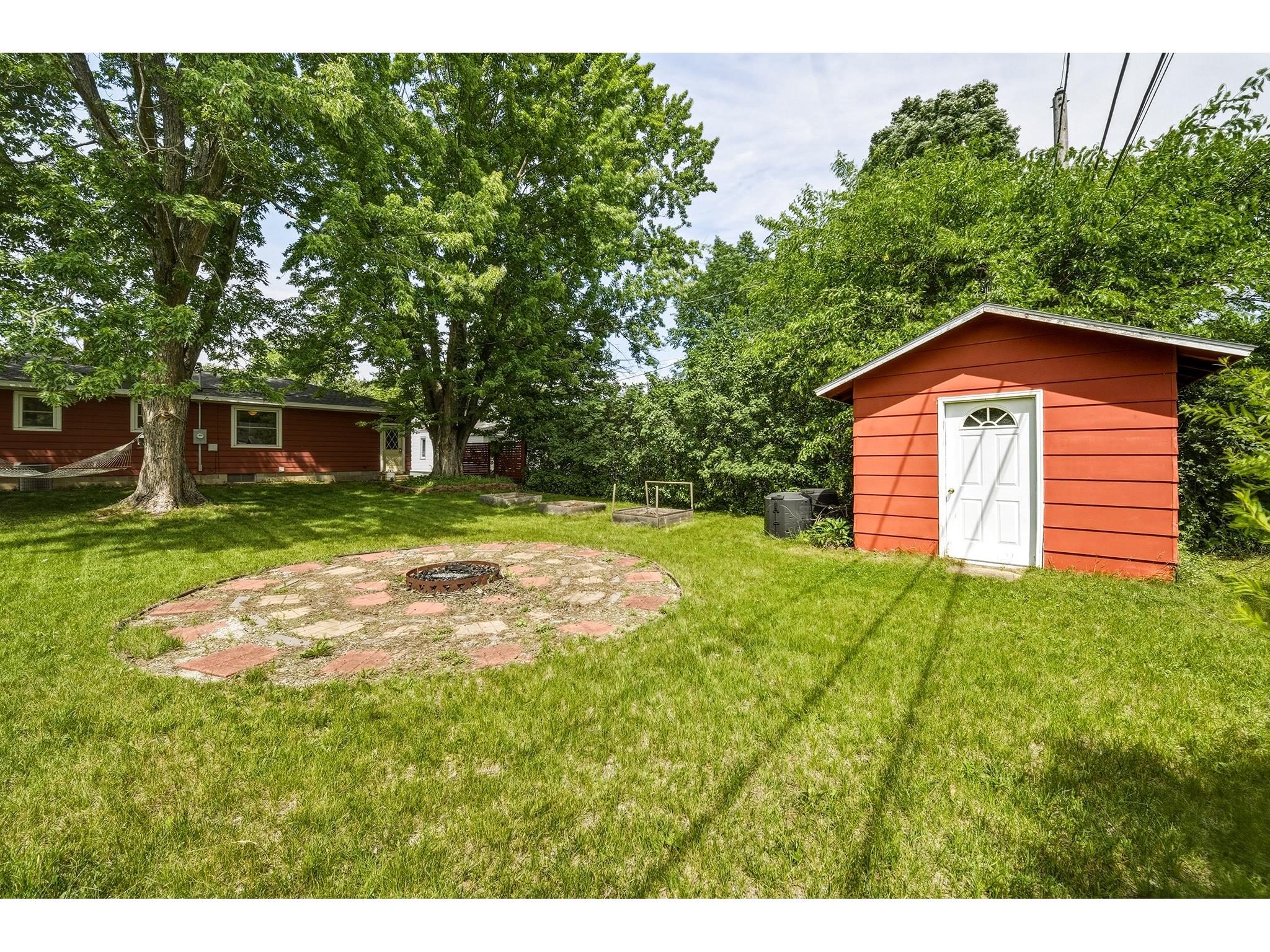 325 Selma Street Eau Claire WI 54703 1602312 image33