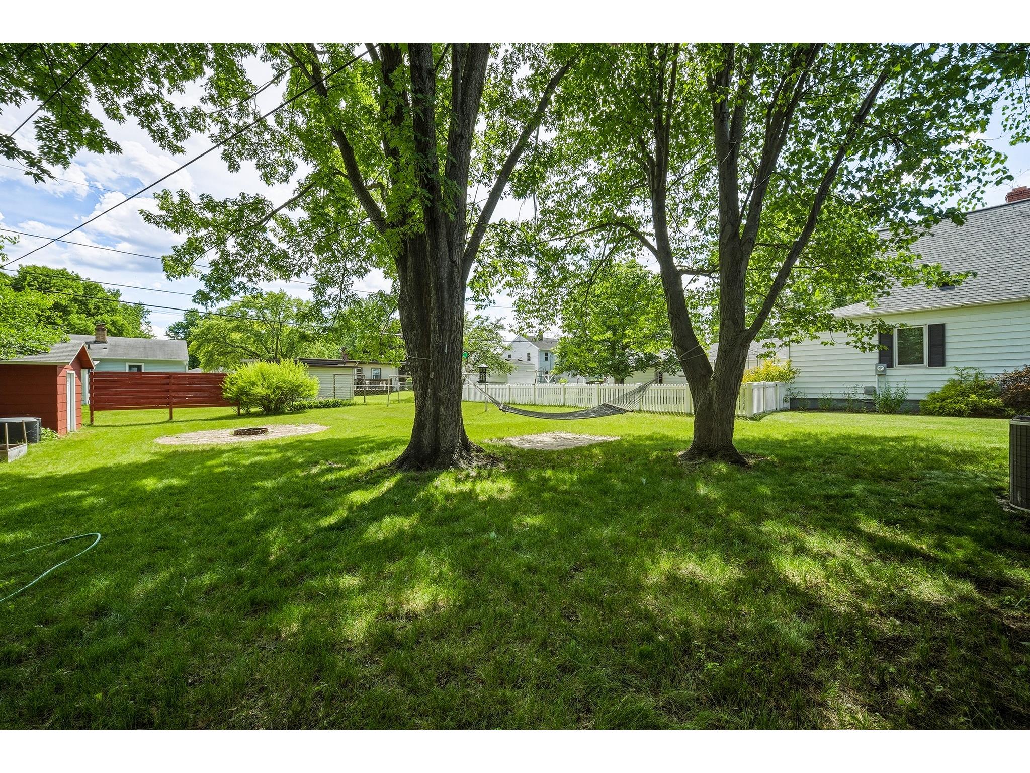 325 Selma Street Eau Claire WI 54703 1602312 image37