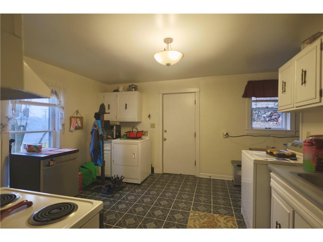 326 W Spring Street #1 & 2 Chippewa Falls WI 54729 1589562 image18