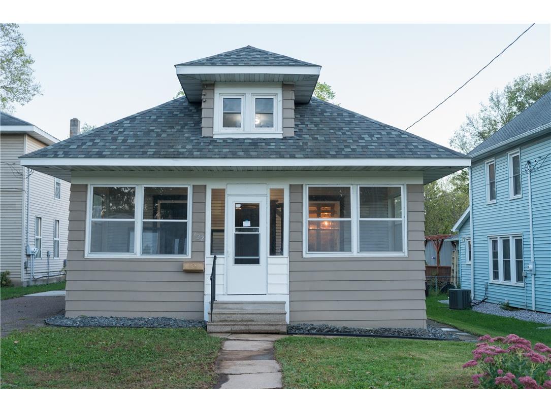 327 E Main Street Mondovi WI 54755 1594944 image1