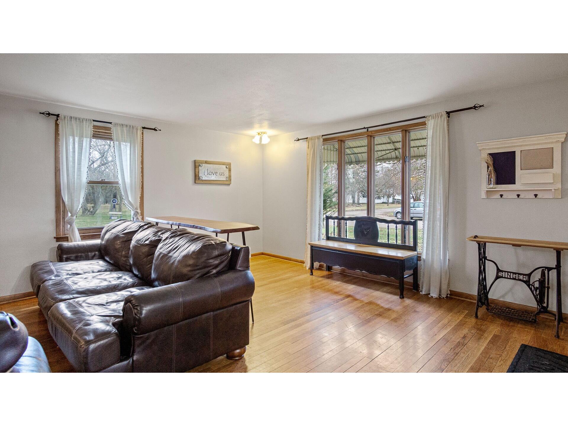 328 3rd Avenue Chippewa Falls WI 54729 1599931 image15