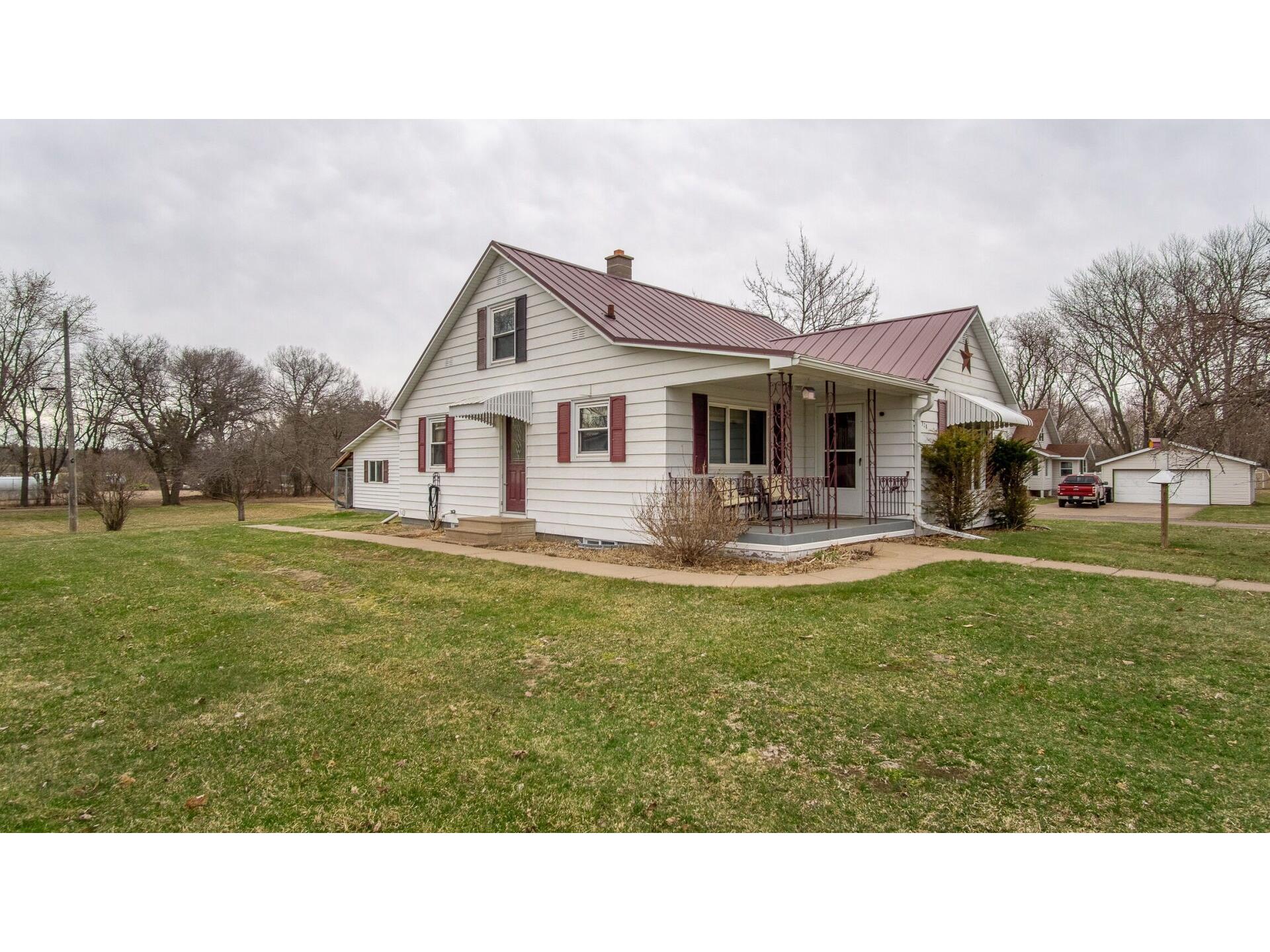 328 3rd Avenue Chippewa Falls WI 54729 1599931 image3