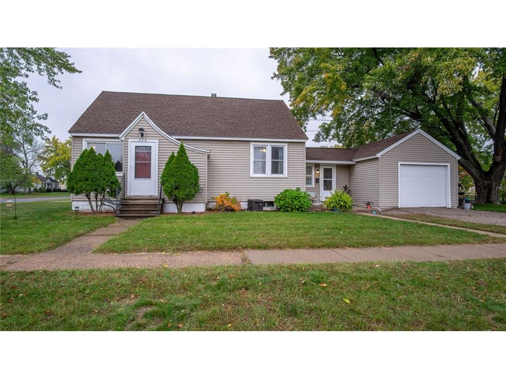 328 W 7th Street Altoona WI 54720 1577855 image1