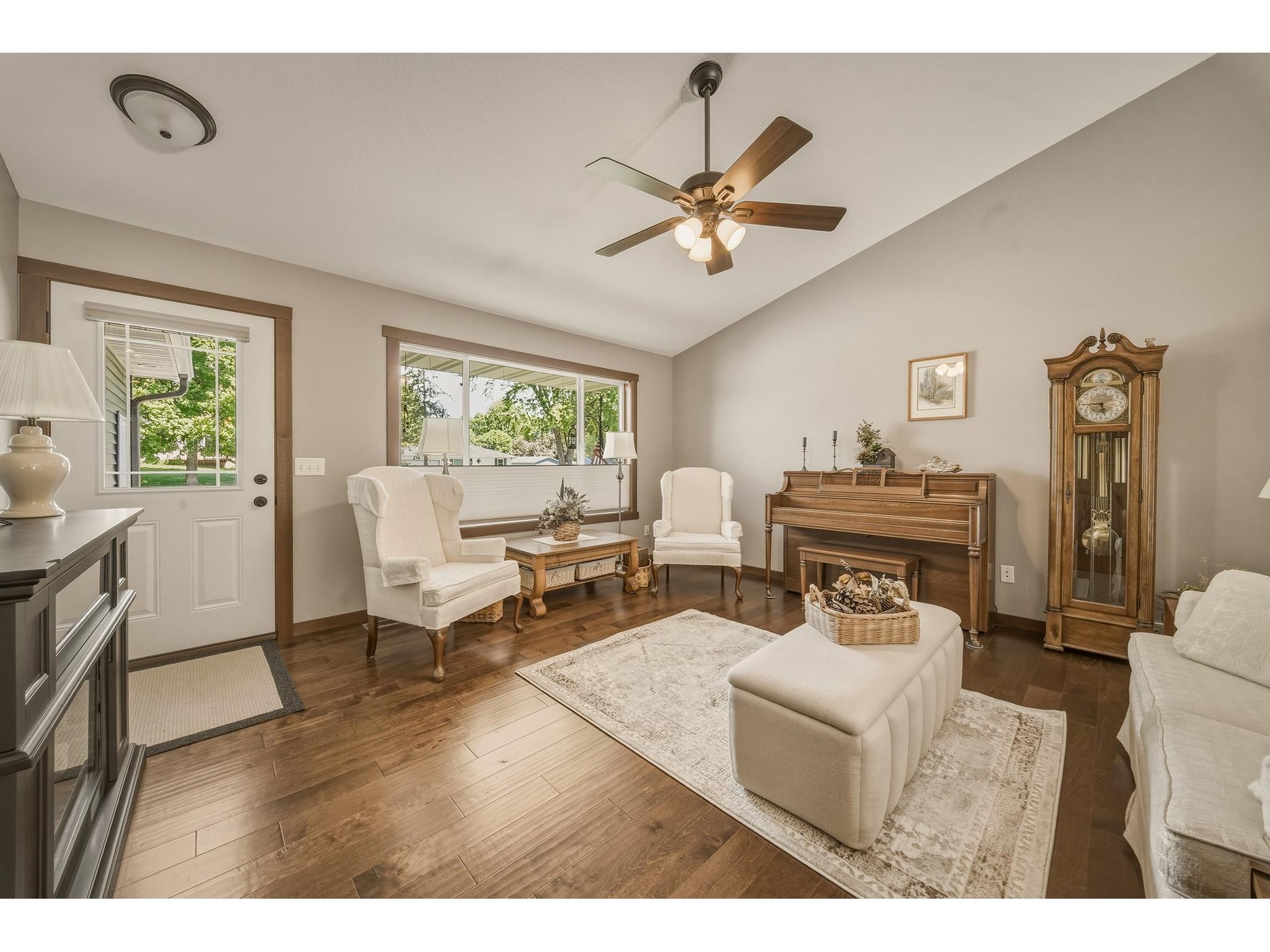 329 Rutledge Street Chippewa Falls WI 54729 1601557 image11