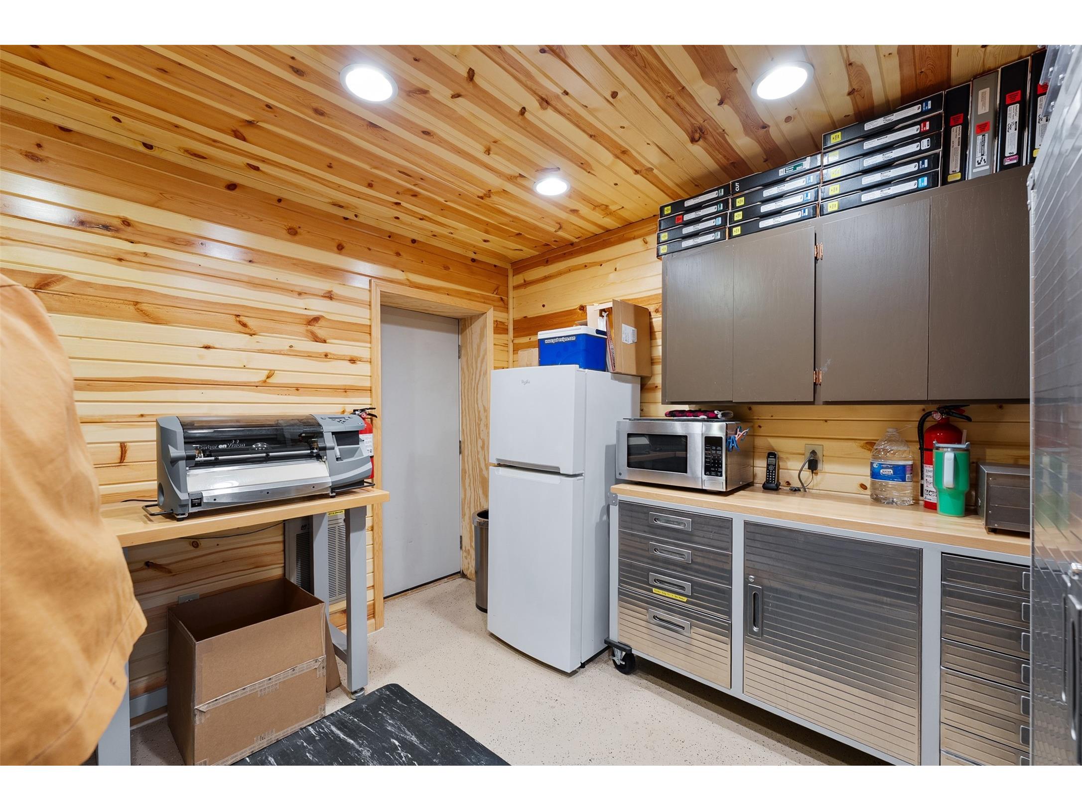 33 E Willow Street Chippewa Falls WI 54729 1601821 image17