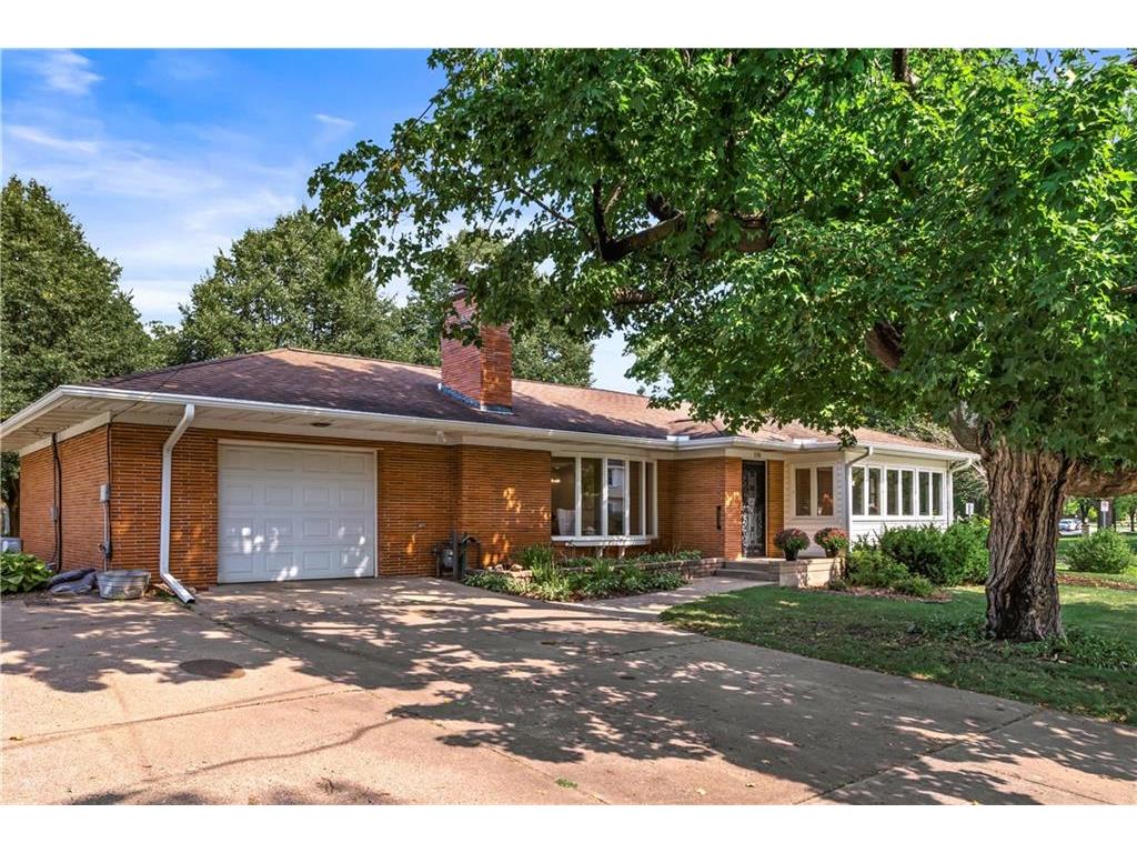 330 Bartlett Court Eau Claire WI 54701 1585395 image1