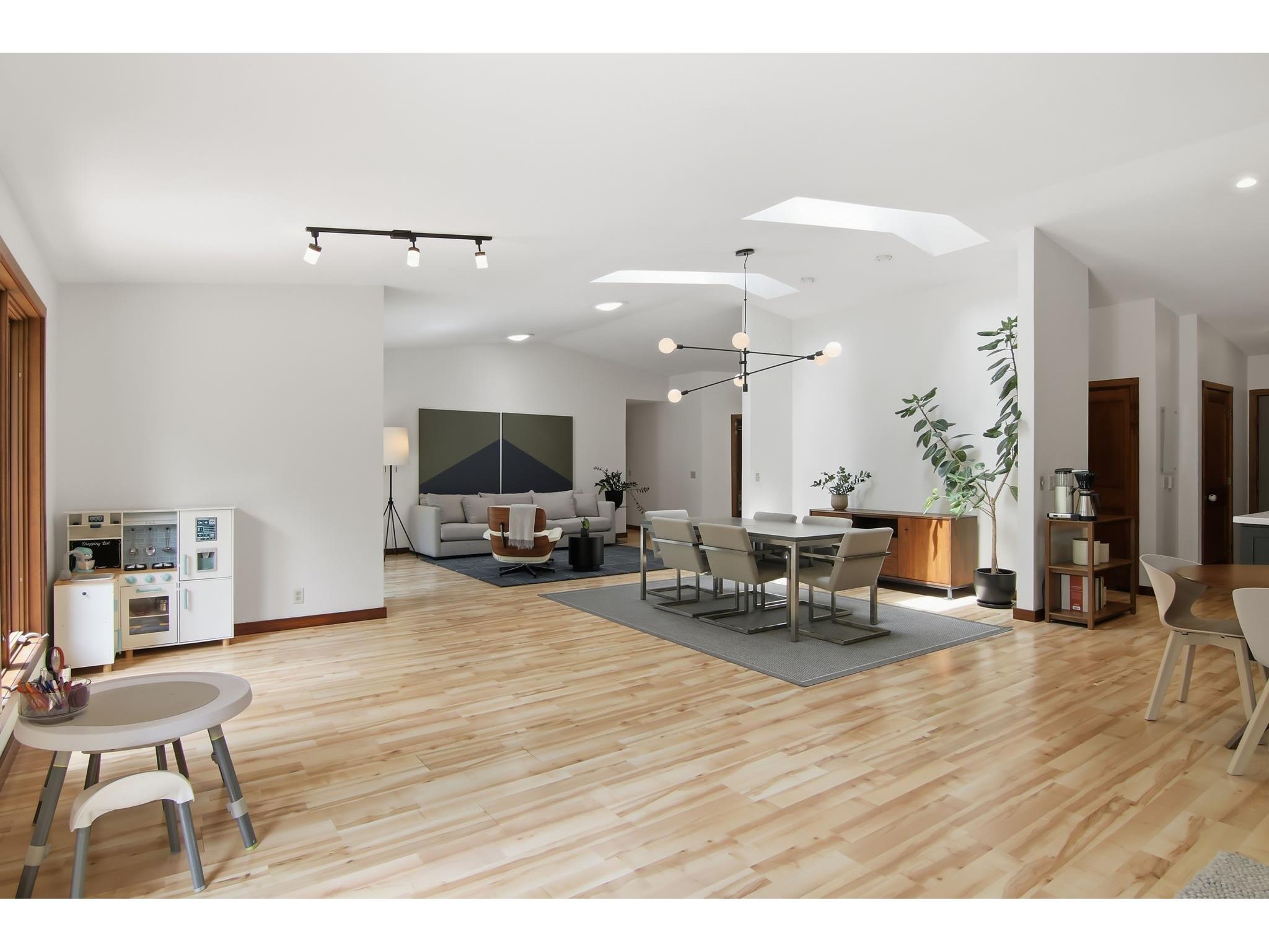 331 W Hamilton Avenue Eau Claire WI 54701 1601636 image14