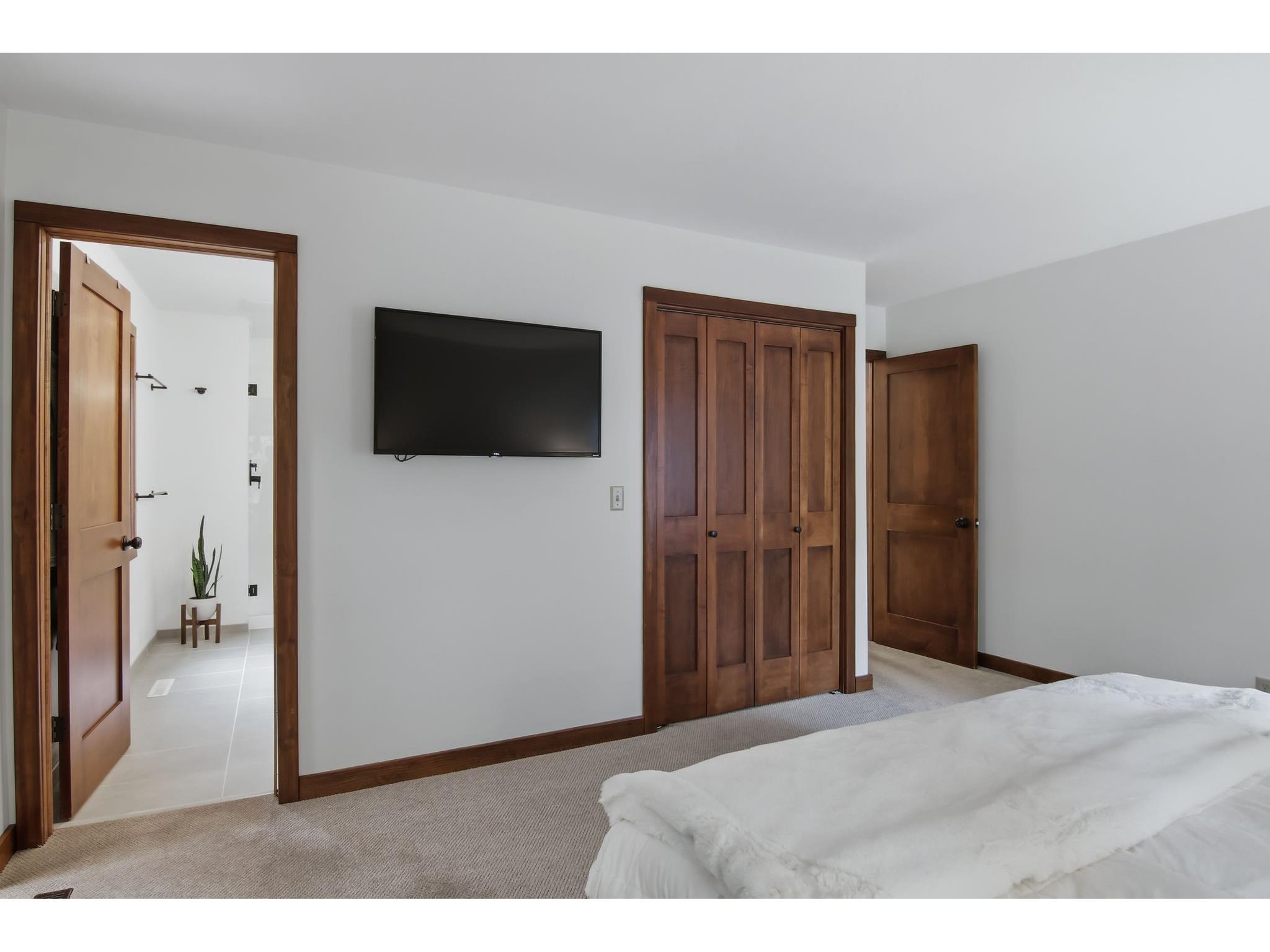 331 W Hamilton Avenue Eau Claire WI 54701 1601636 image16