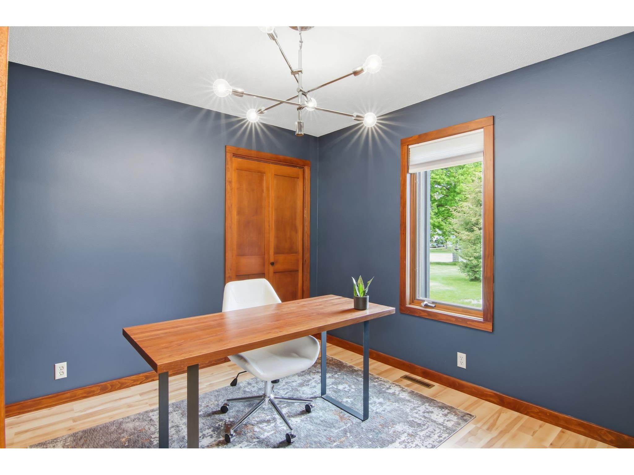 331 W Hamilton Avenue Eau Claire WI 54701 1601636 image20