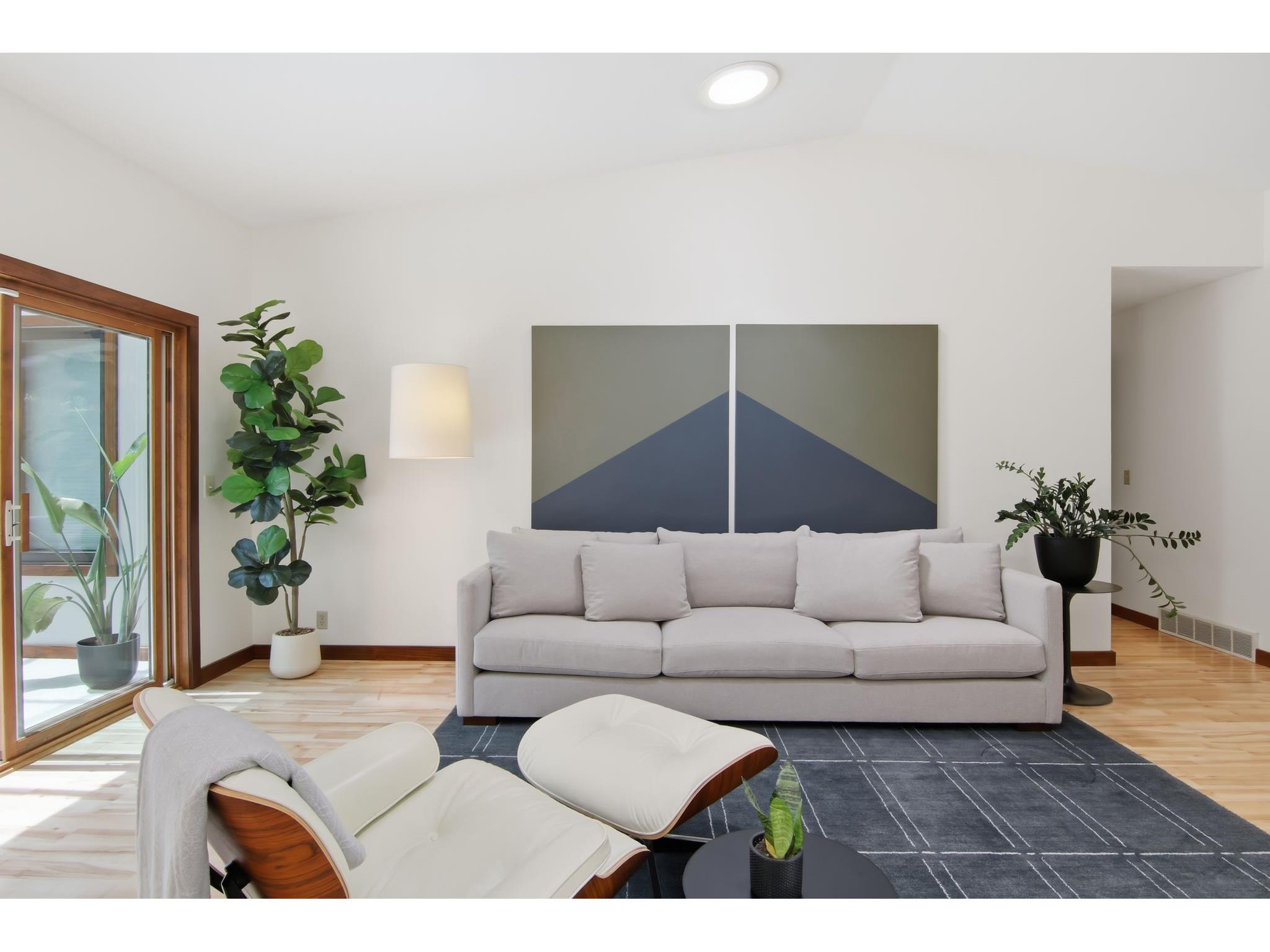 331 W Hamilton Avenue Eau Claire WI 54701 1601636 image4