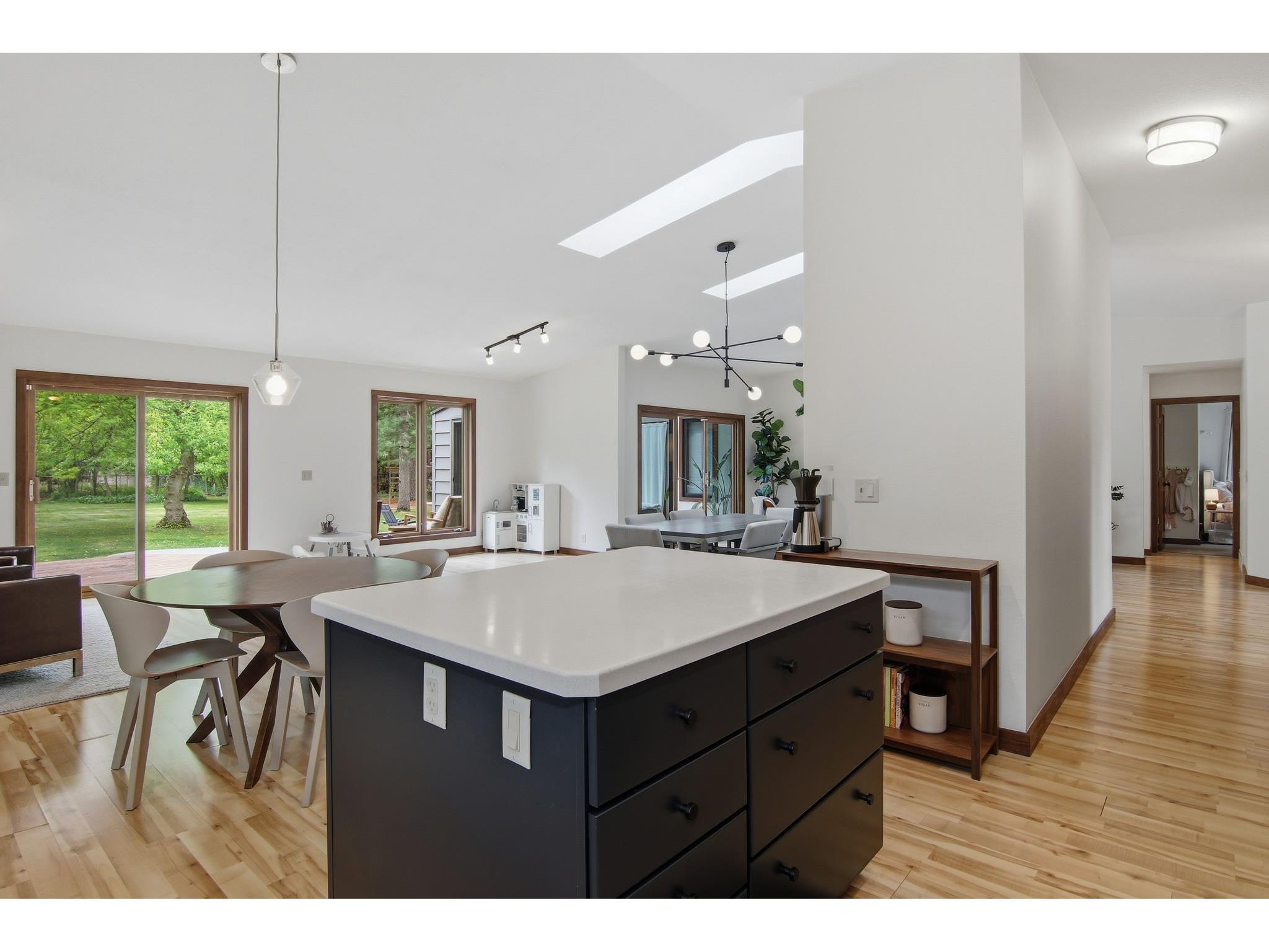 331 W Hamilton Avenue Eau Claire WI 54701 1601636 image9