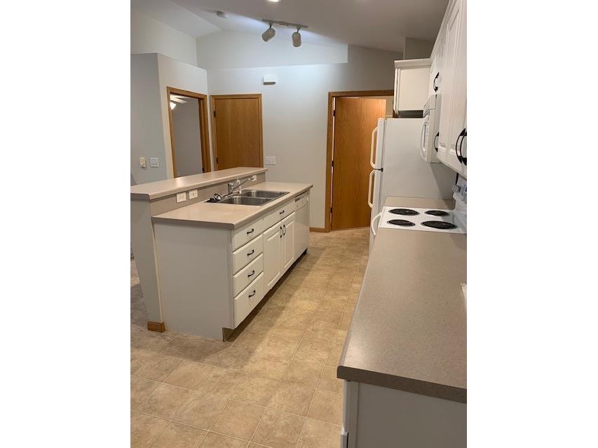 3312 S Robin Meadows Lane #3312 Eau Claire WI 54701 1599811 image7