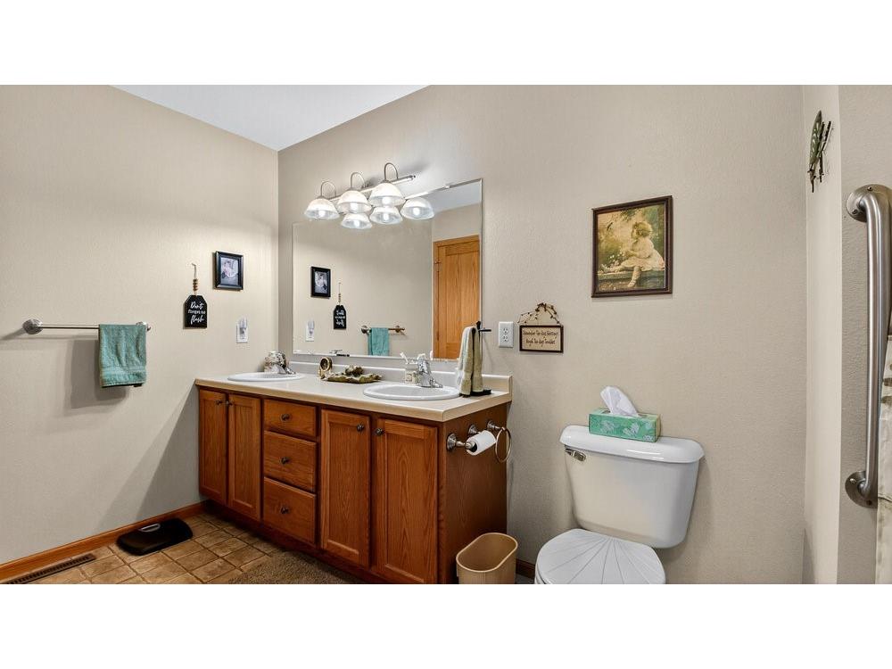 3313 Alf Court Eau Claire WI 54701 1597216 image16