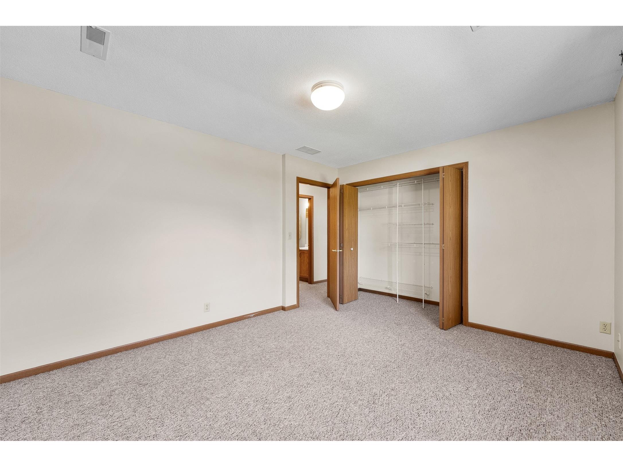 3319 Garner Street Eau Claire WI 54701 1600860 image17