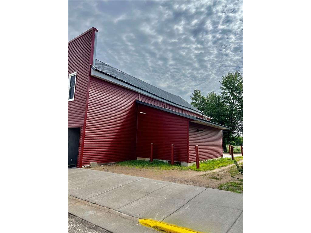 332 N Main Street Cadott WI 54727 1575560 image2