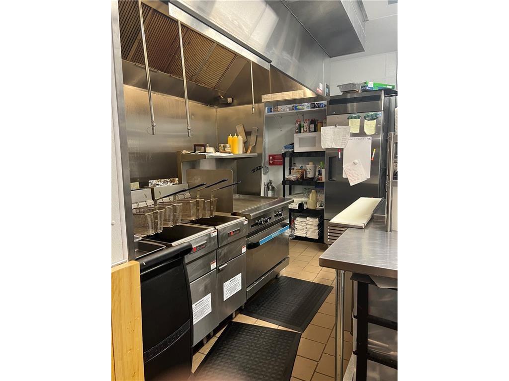 332 N Main Street Cadott WI 54727 1575560 image5