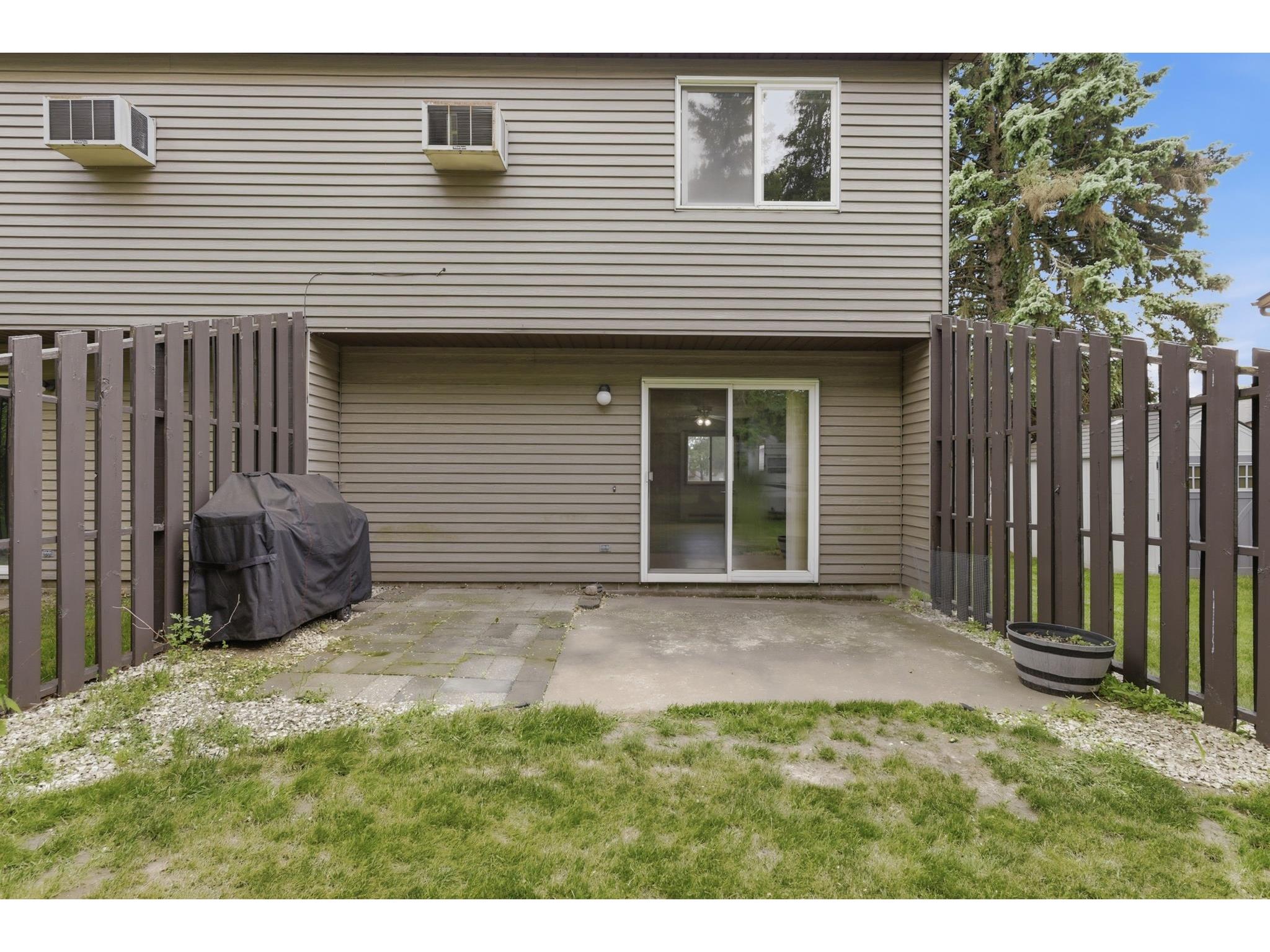 333 Odanah Avenue #4A New Richmond WI 54017 1601870 image20