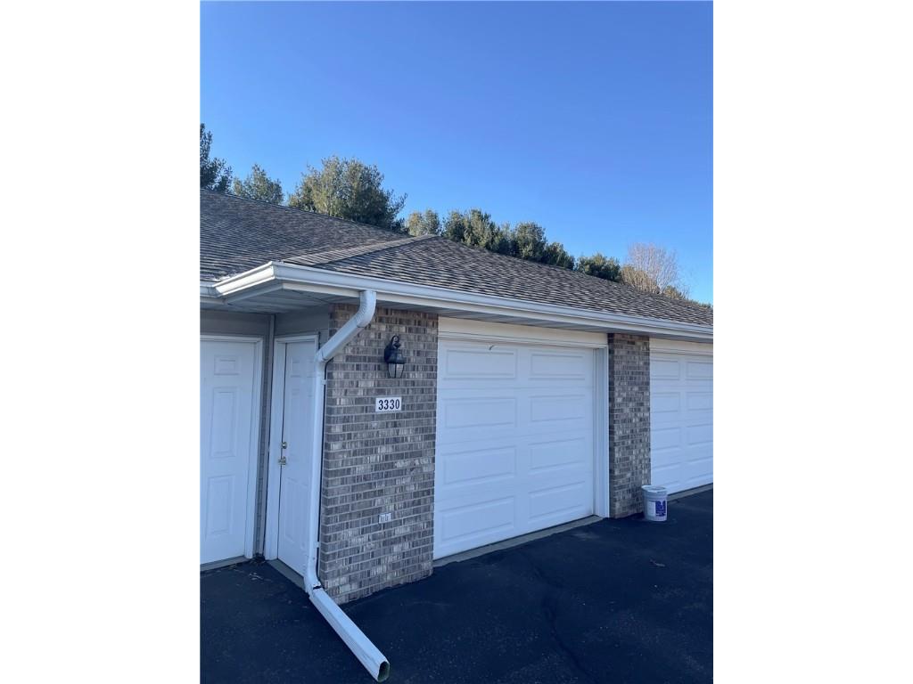 3330 S Robin Meadows Lane #3330 Eau Claire WI 54701 1587798 image1