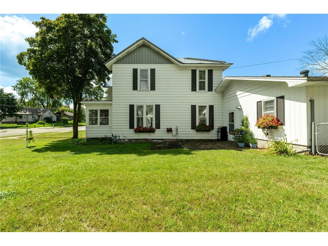 334 W Grand Avenue Chippewa Falls WI 54729 1595770 image5