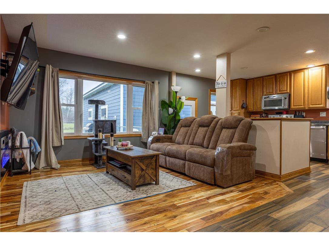 338 N Wisconsin Avenue Rice Lake WI 54868 1597299 image5