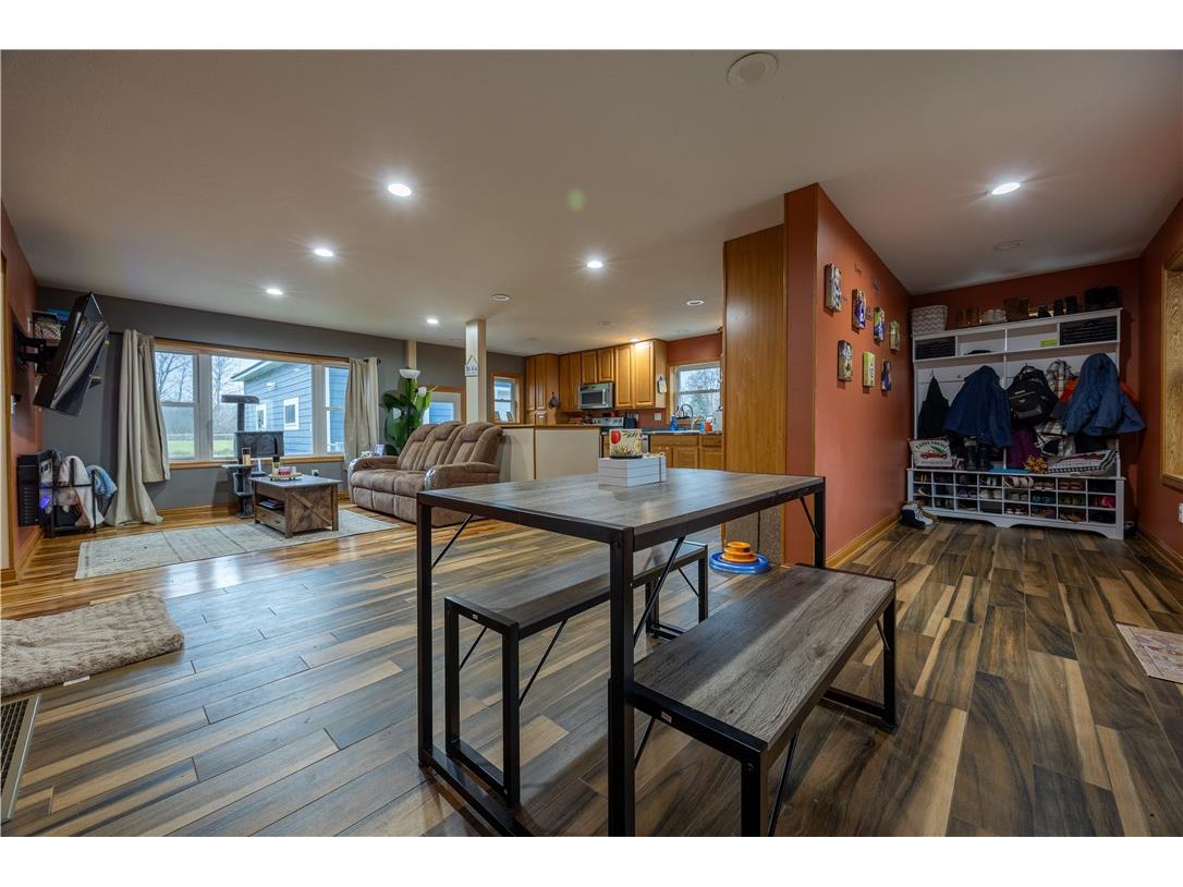 338 N Wisconsin Avenue Rice Lake WI 54868 1597299 image7