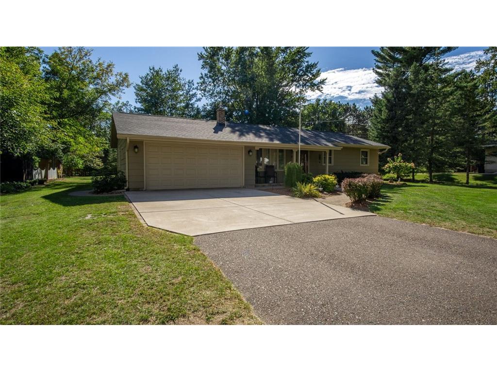 341 Westover Road, Eau Claire, WI, 54701 MLS 1569526 Edina Realty