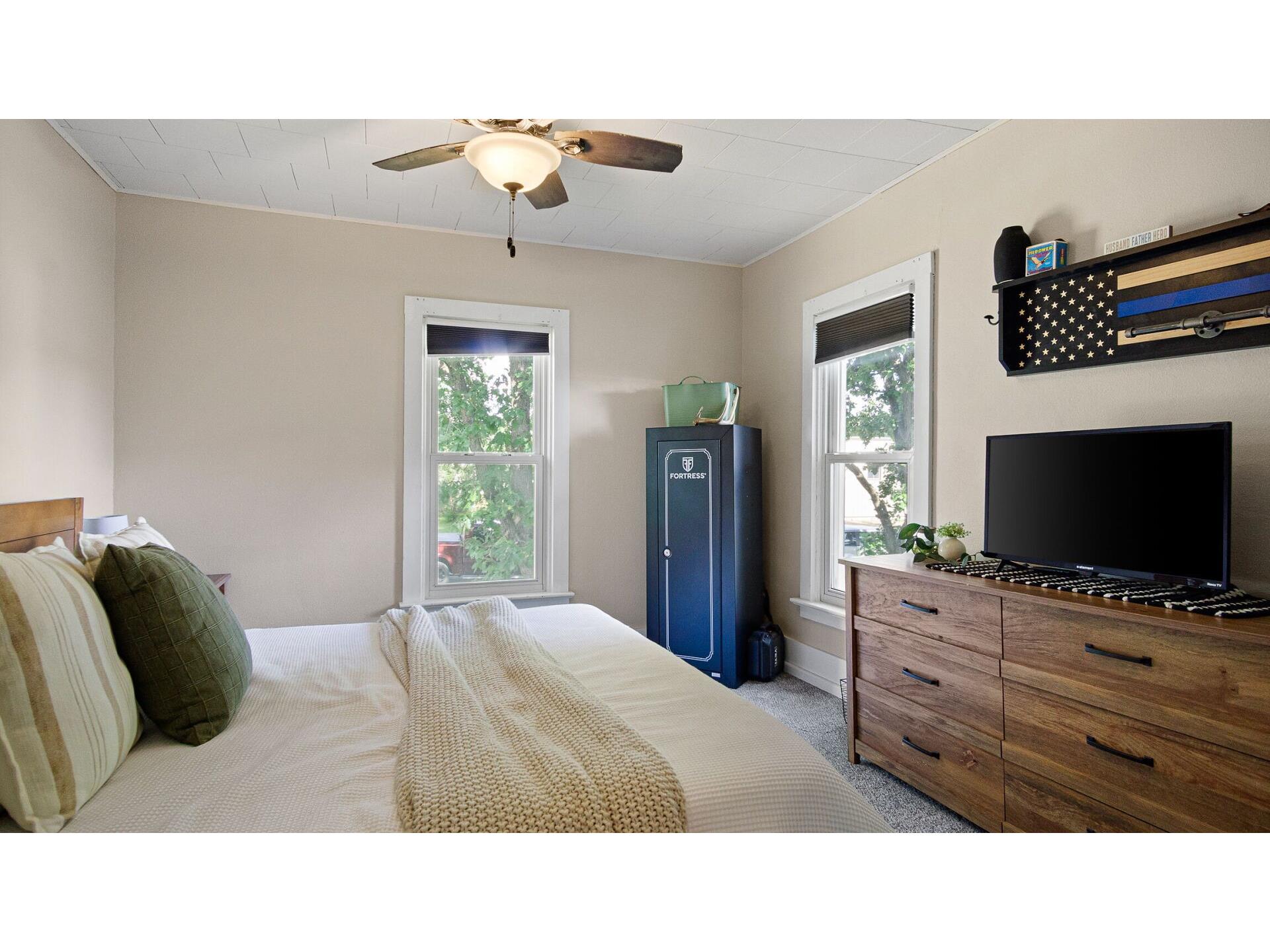 347 S Washington Street Mondovi WI 54755 1602387 image30