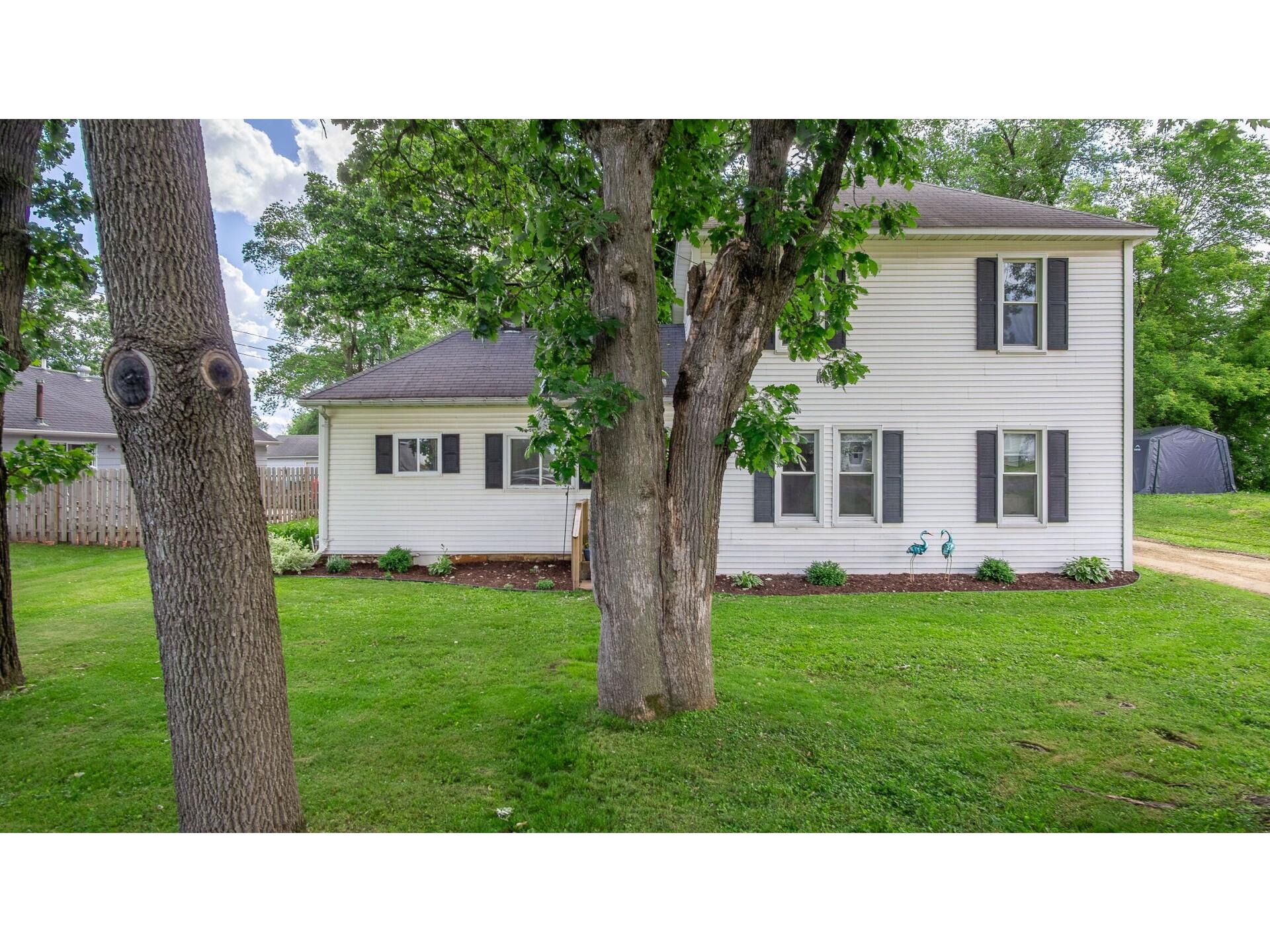347 S Washington Street Mondovi WI 54755 1602387 image5