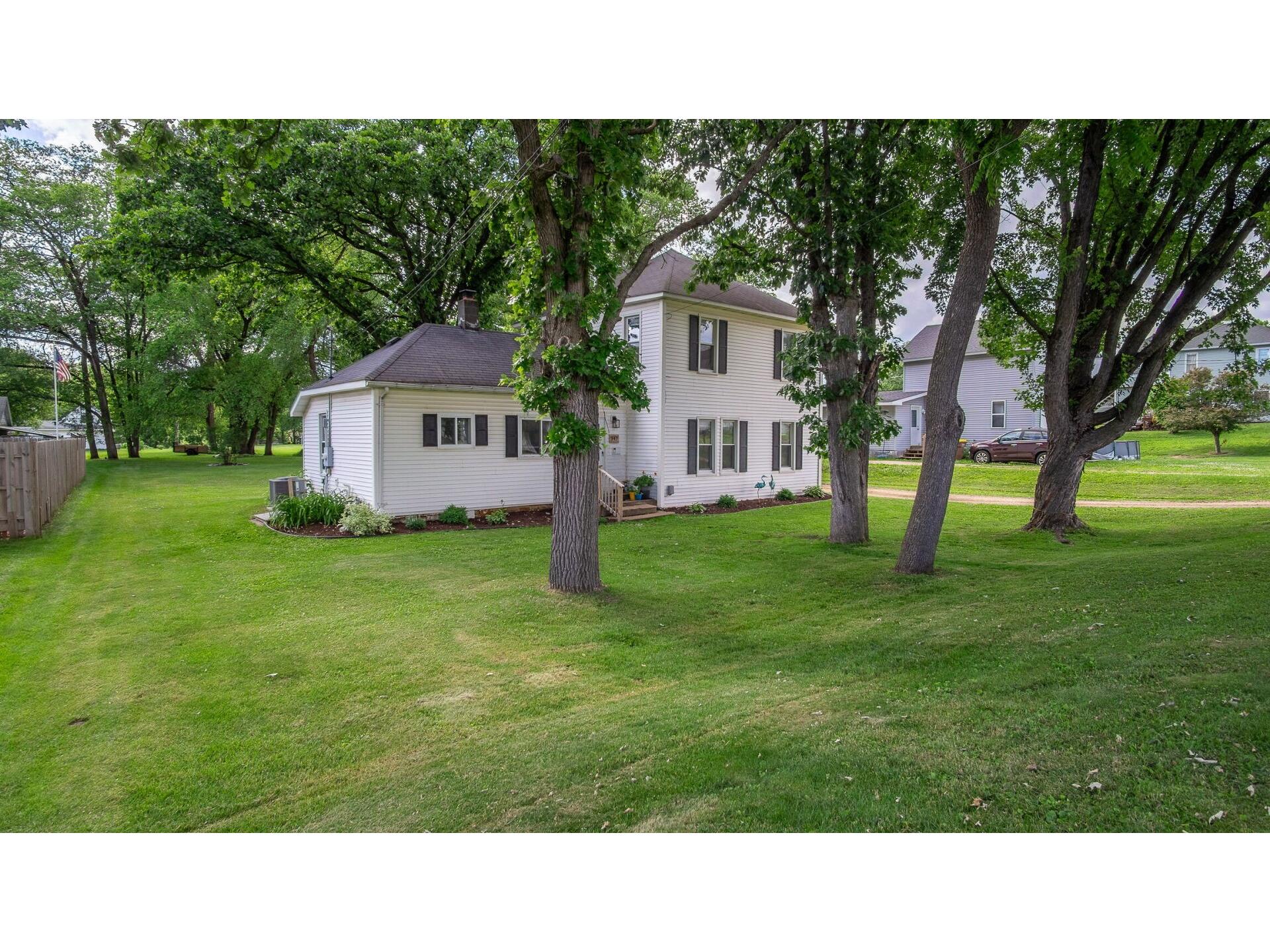 347 S Washington Street Mondovi WI 54755 1602387 image6