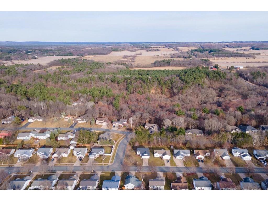 3531 Briarcrest Drive, Eau Claire, WI, 54701 MLS 1580264 Edina Realty