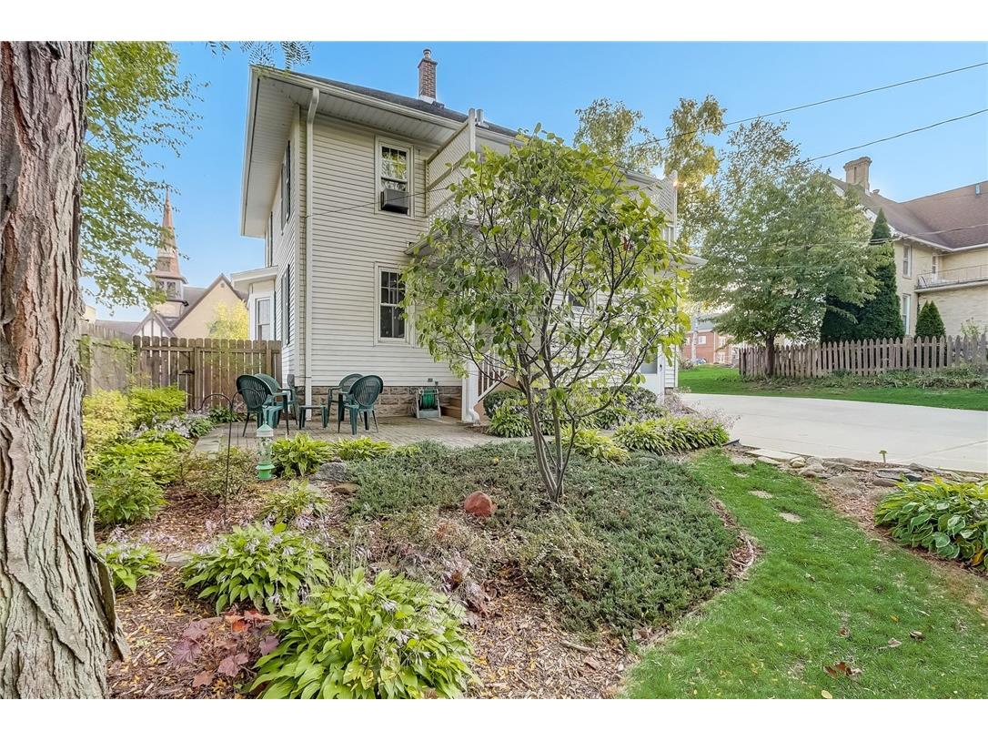 355 W Madison Street #2 Waterloo WI 53594 1597383 image47