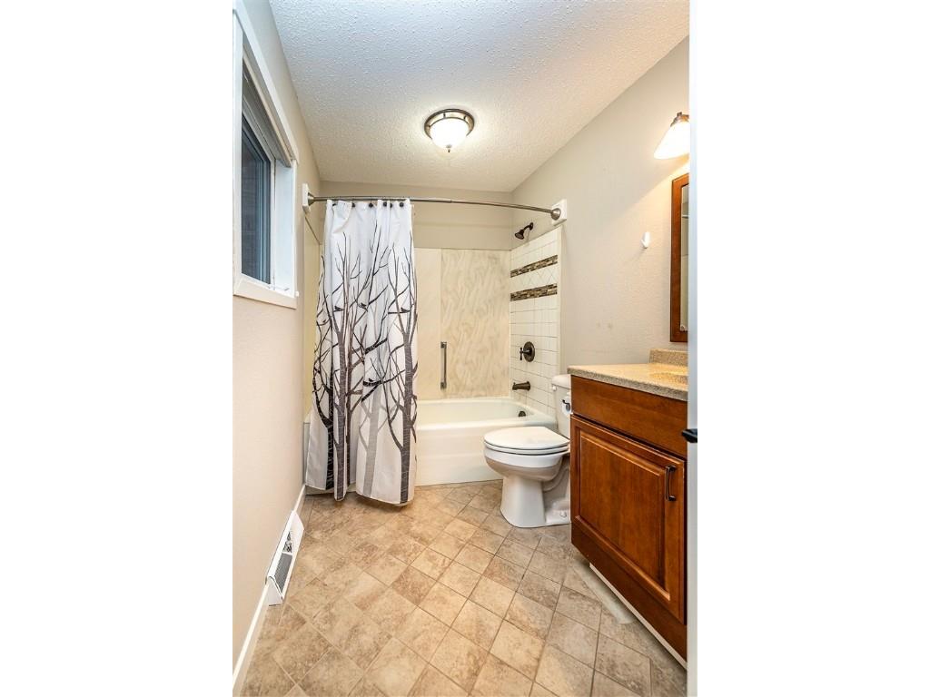 360 N 12th Street Black River Falls WI 54615 1596481 image42