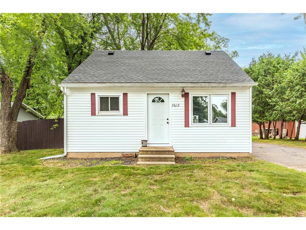 3613 Riverview Dr, Eau Claire, WI, 54703 MLS 1566368 Edina Realty