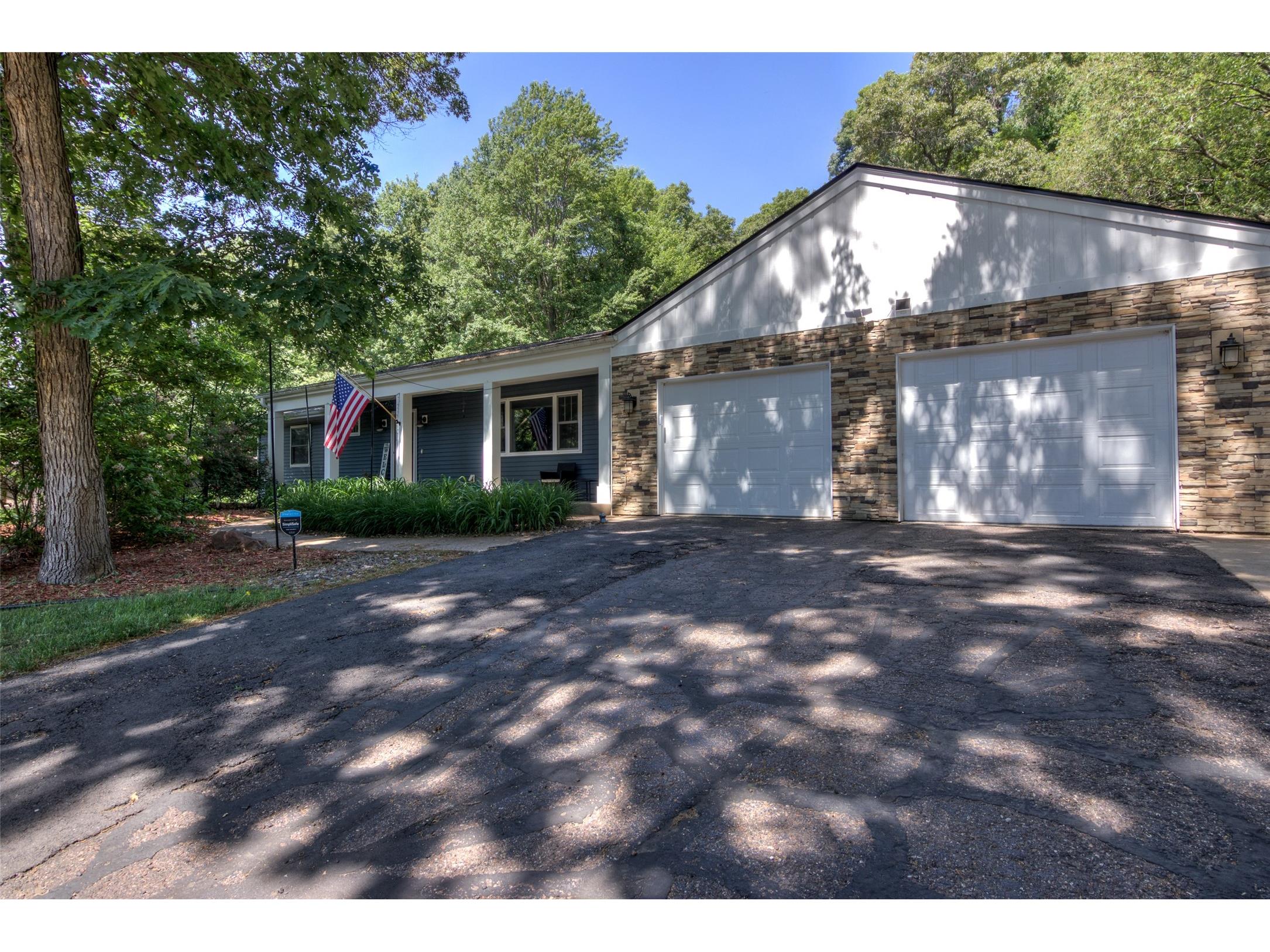 3622 Golf Road Eau Claire WI 54701 1602338 image2
