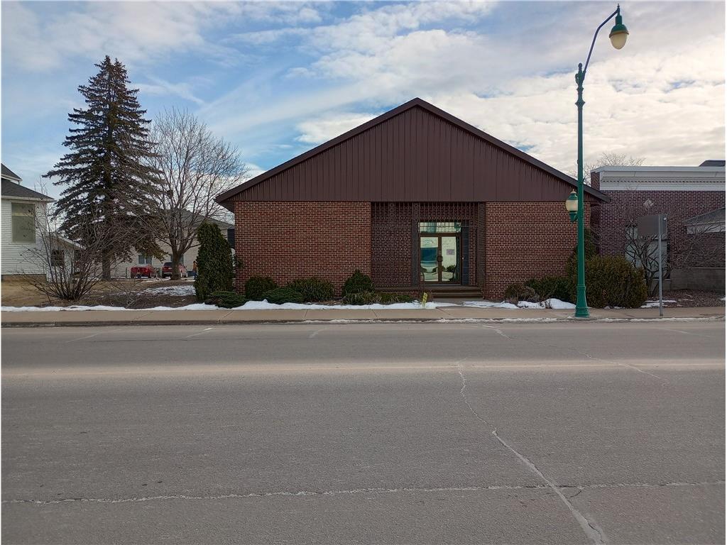 36250 Main Street Whitehall WI 54773 1588467 image1