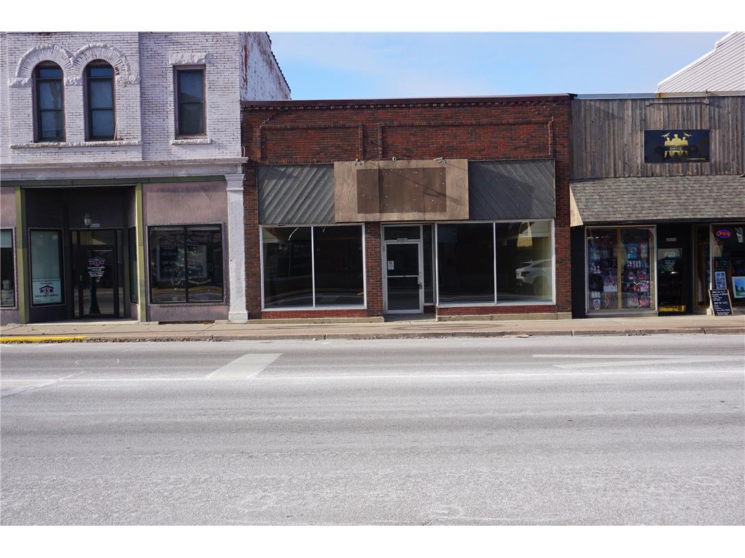 36351 Main Street Whitehall WI 54773 1587642 image1