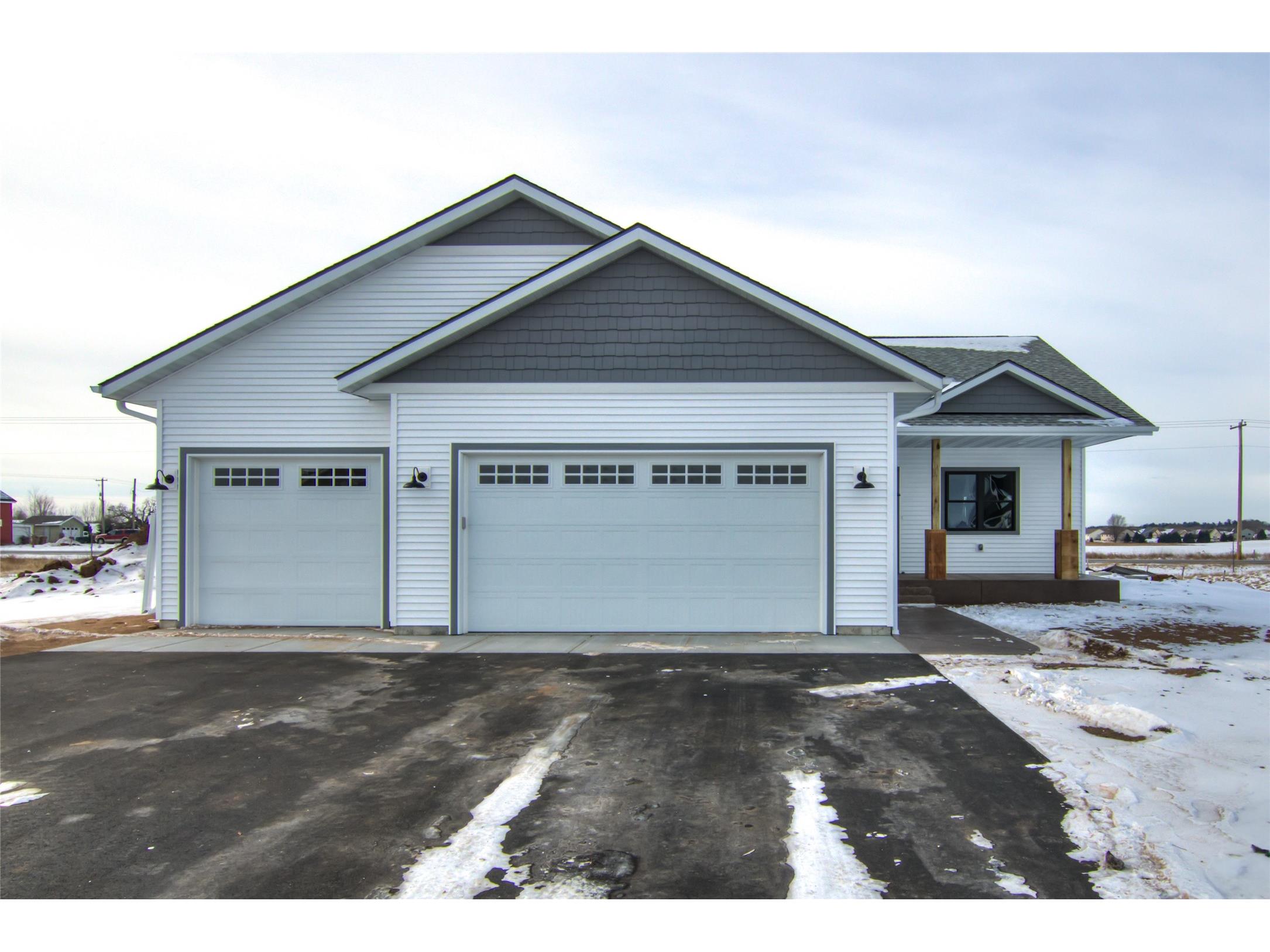 3647 114th Street Chippewa Falls WI 54729 1602351 image1