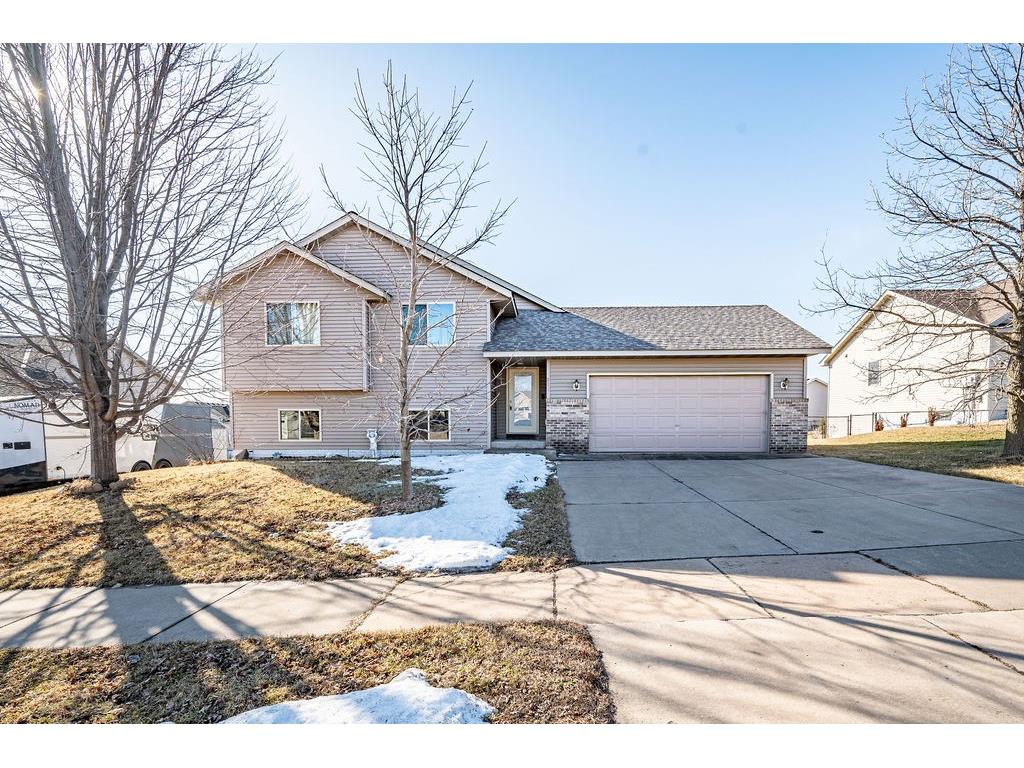 369 W Overlook Drive Ellsworth WI 54011 1579851 image1