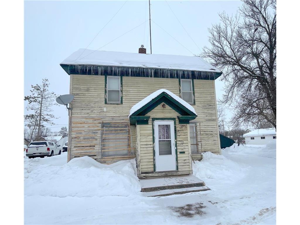 37 E Division Avenue Barron WI 54812 1570853 image1