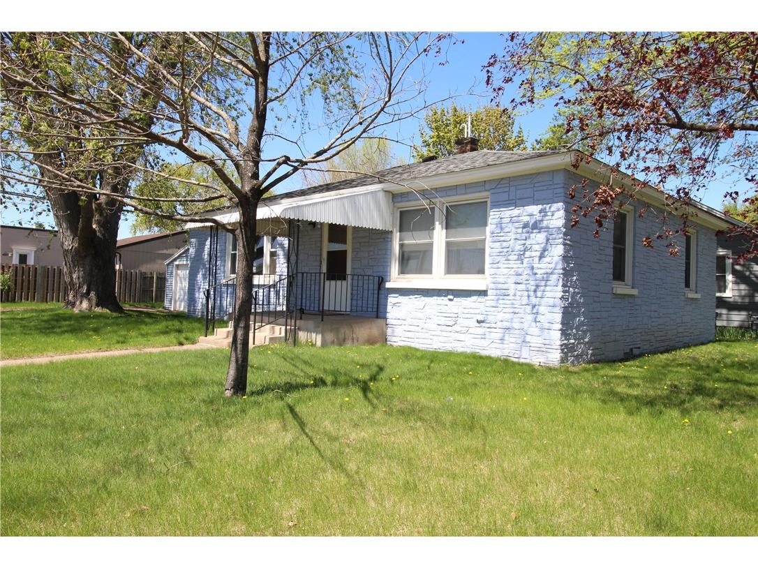 3704 Laurel Avenue Altoona WI 54720 1590966 image1