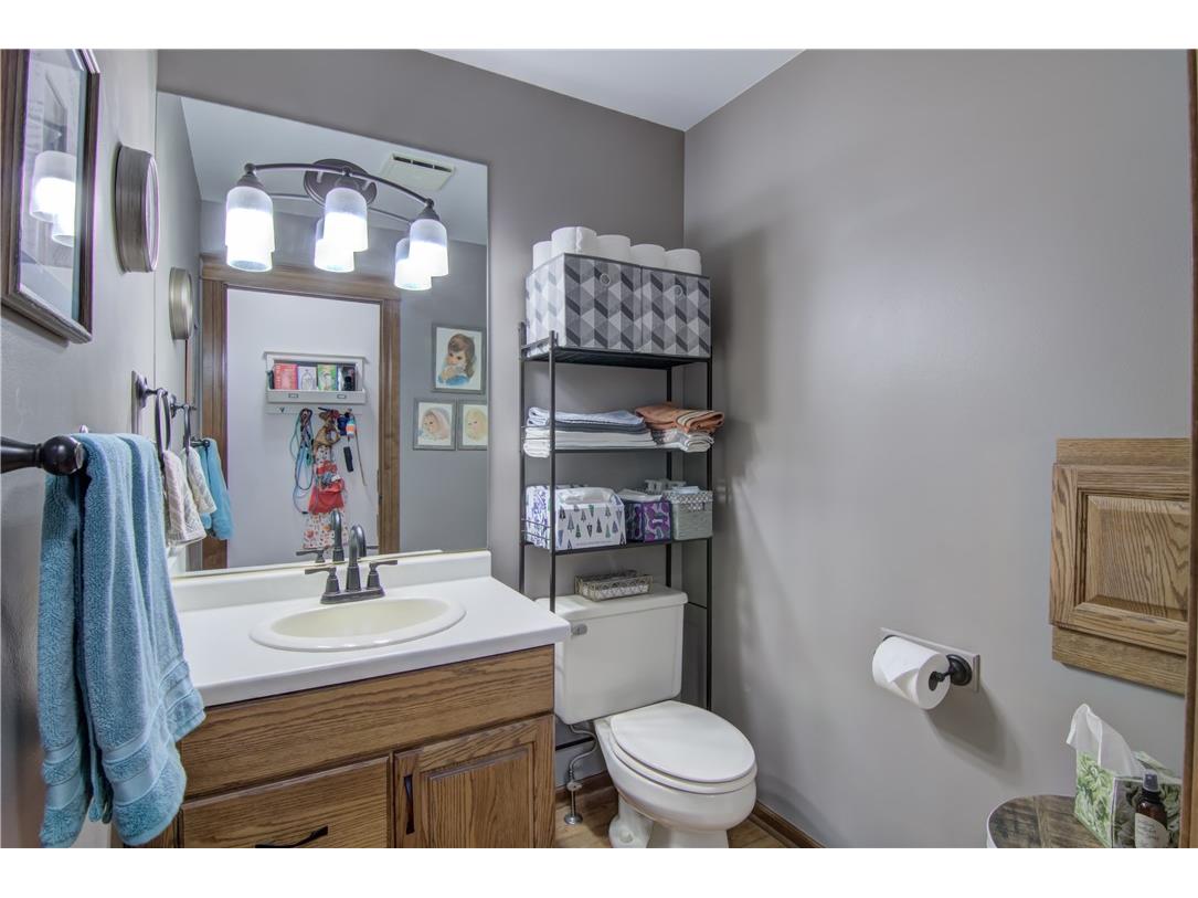 3920 Woodcrest Court Eau Claire WI 54701 1594977 image40