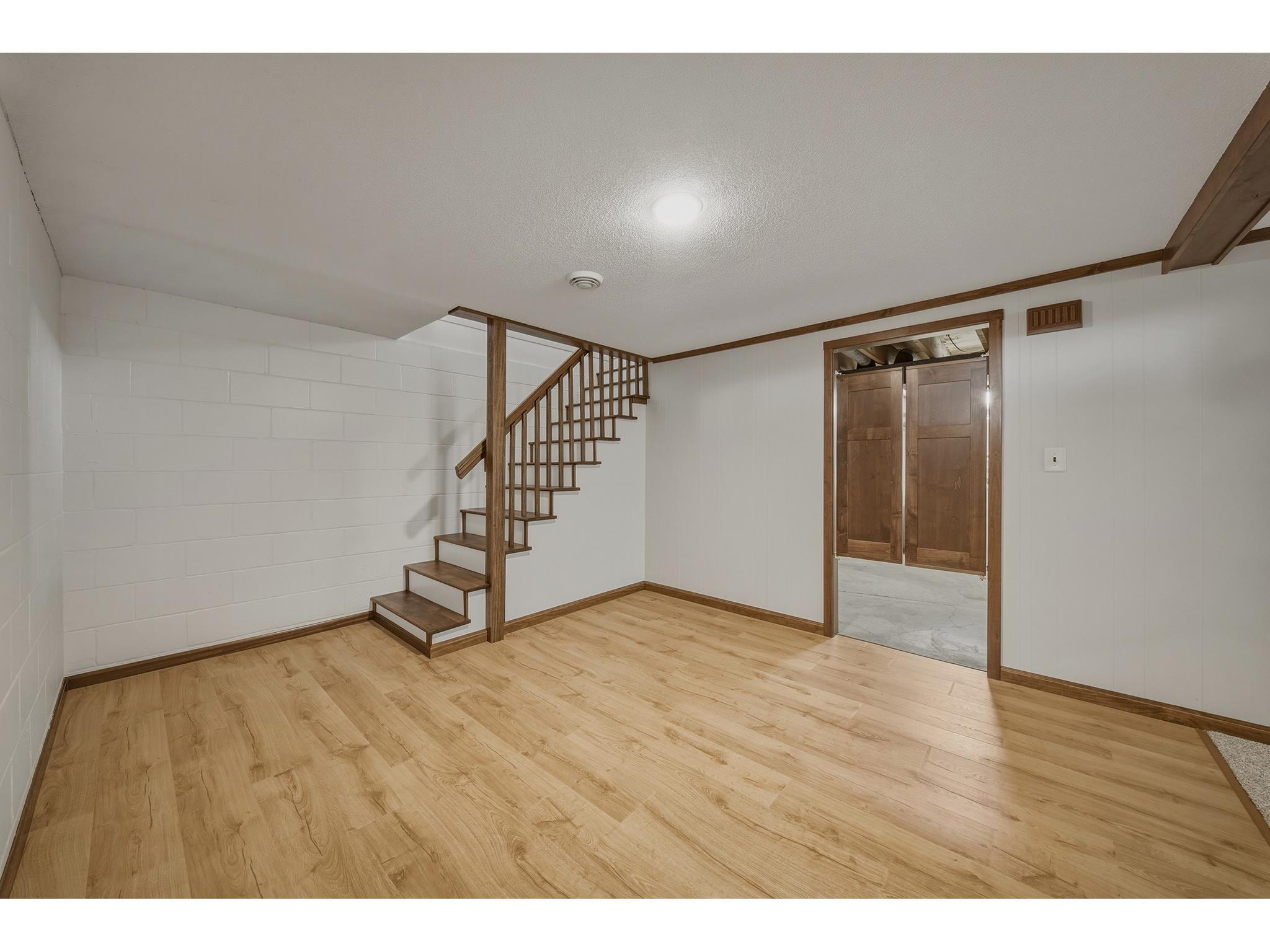 3940 County Road K Ellsworth WI 54011 1600981 image45